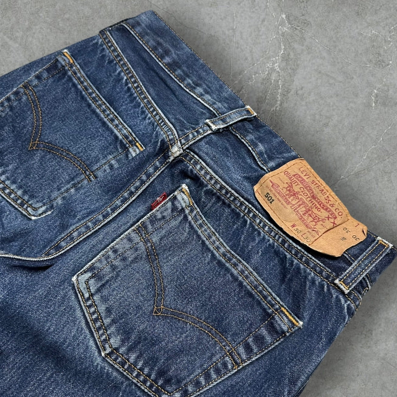 Vintage Levi’s 501 Jeans (XS)
