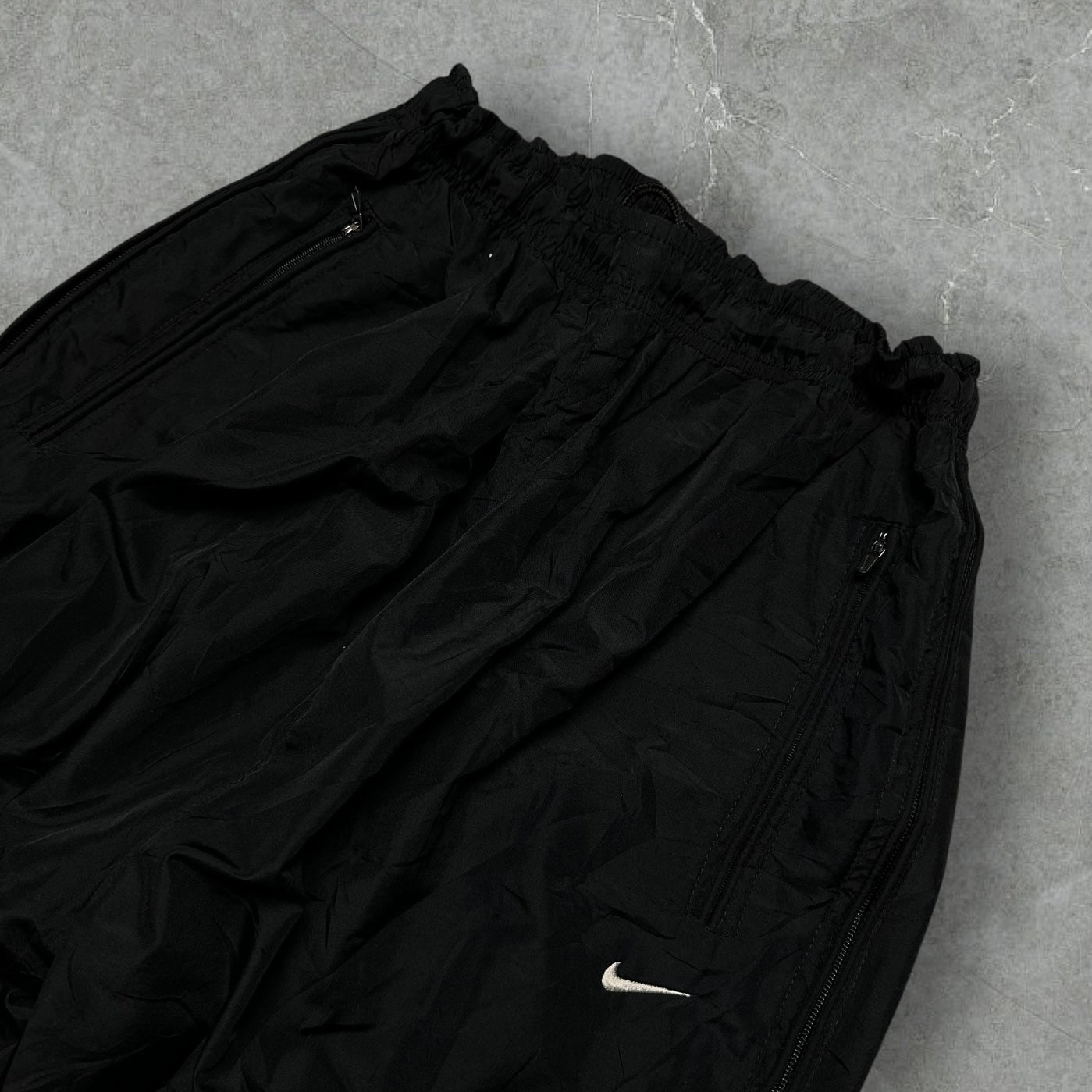 Vintage Nike Trackpants (L-XL)