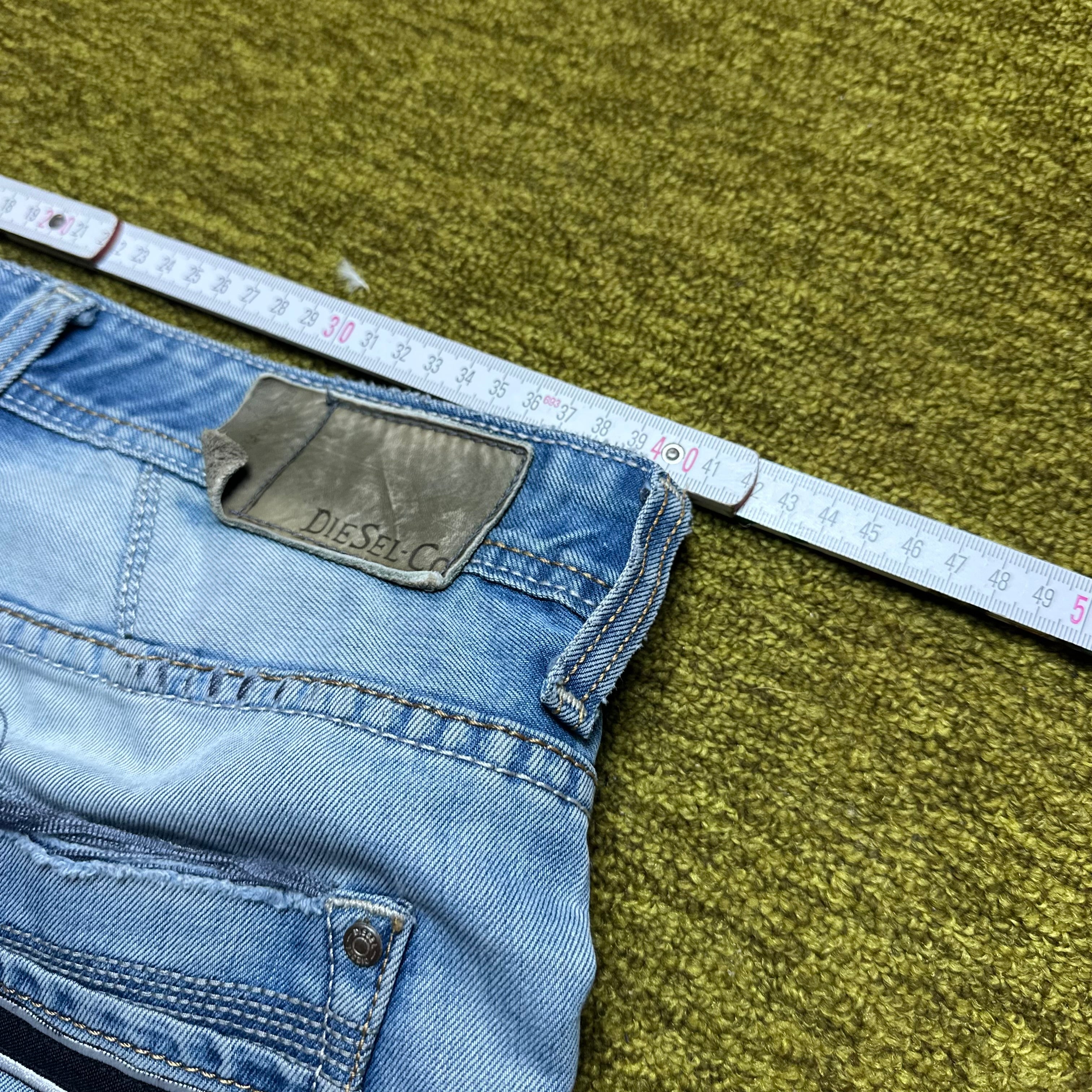Vintage Diesel Jeans (S-M)