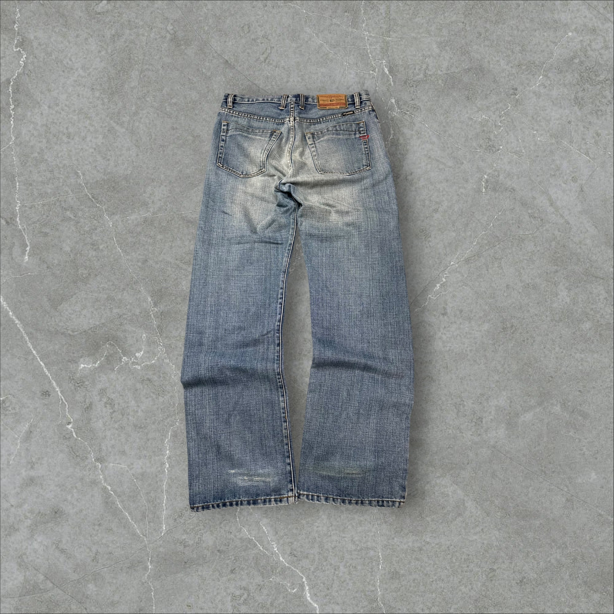 Vintage Diesel Jeans (M-L)
