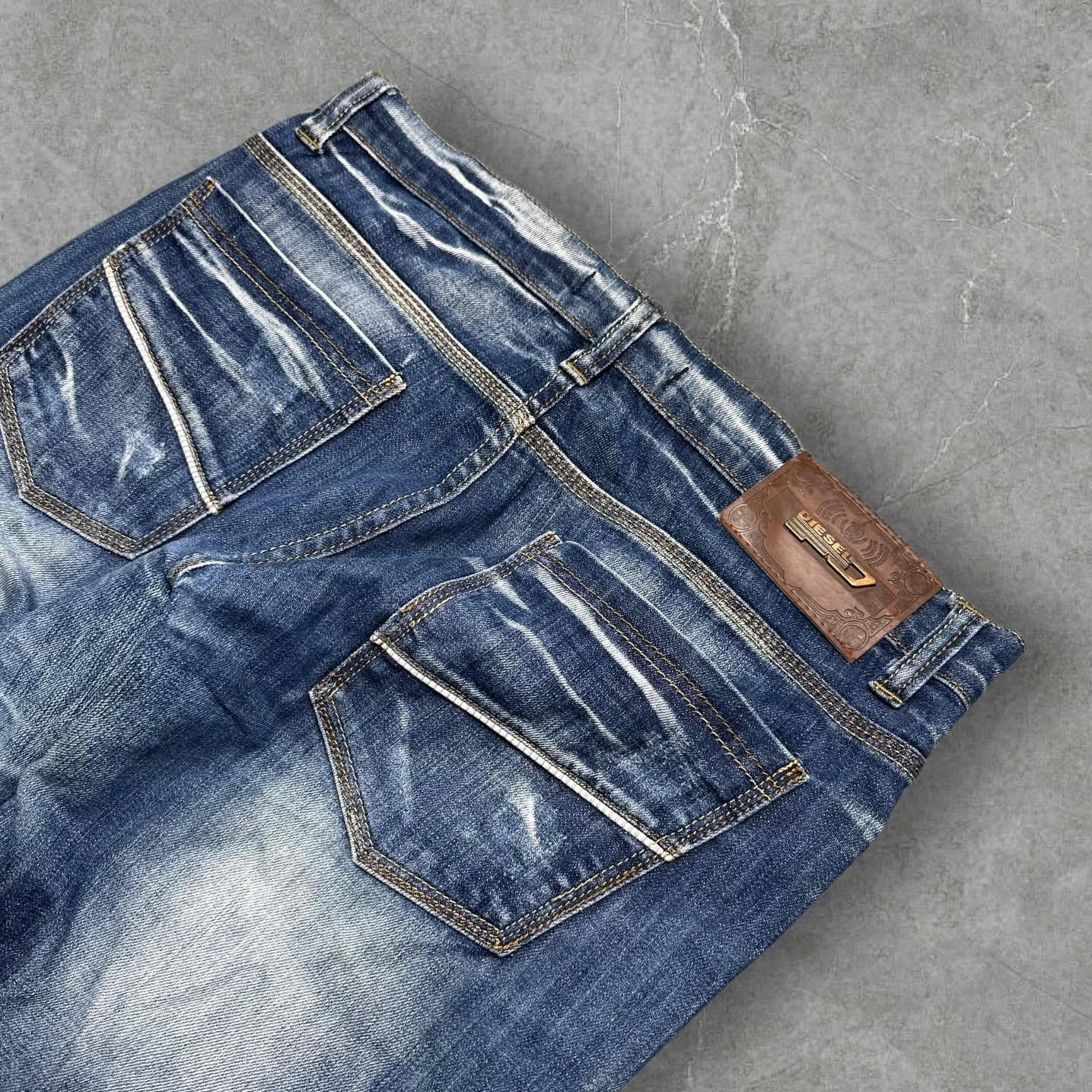 Vintage Diesel Jeans (L)