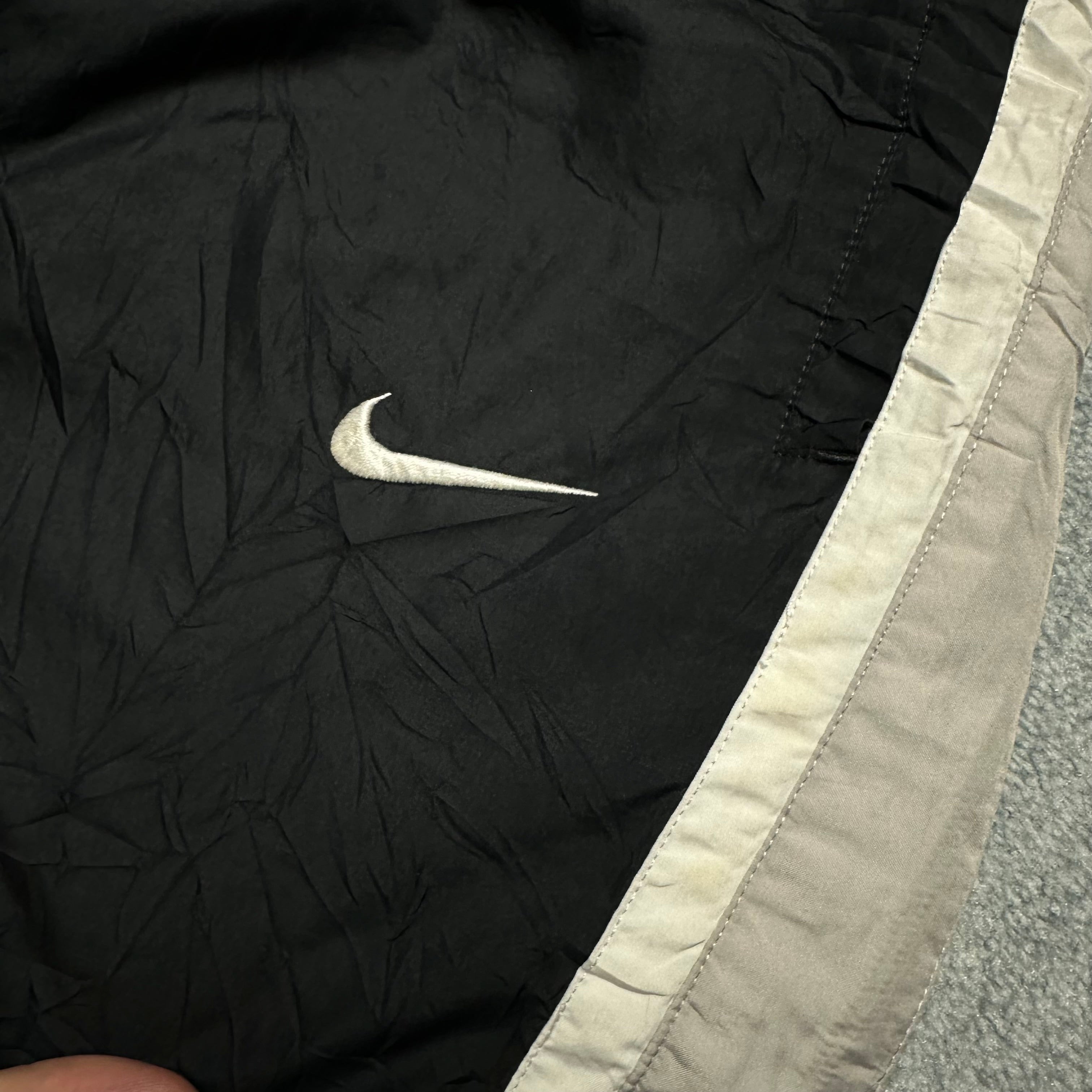 Vintage Nike Trackpants (S-M)