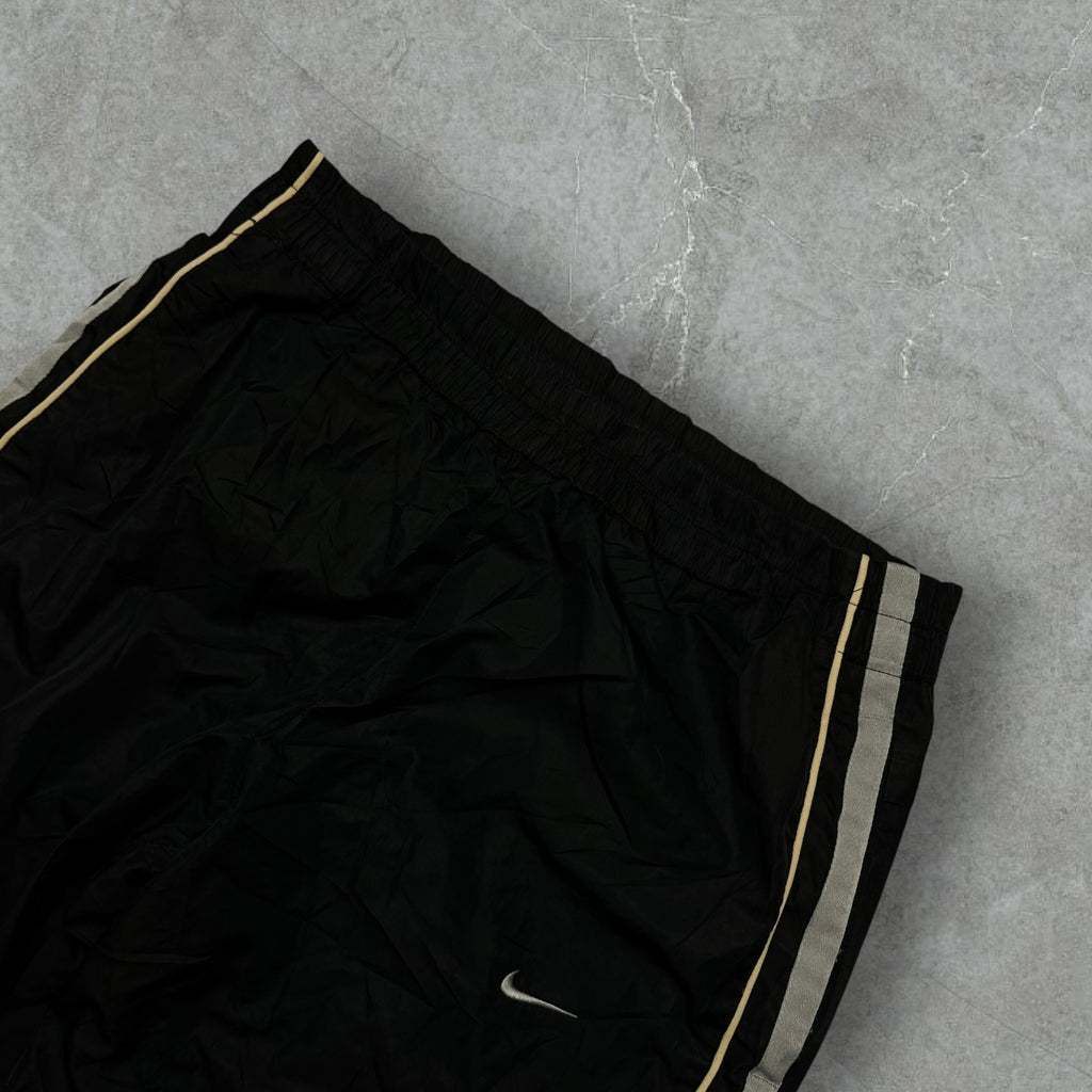 Vintage Nike Trackpants (XS-S)
