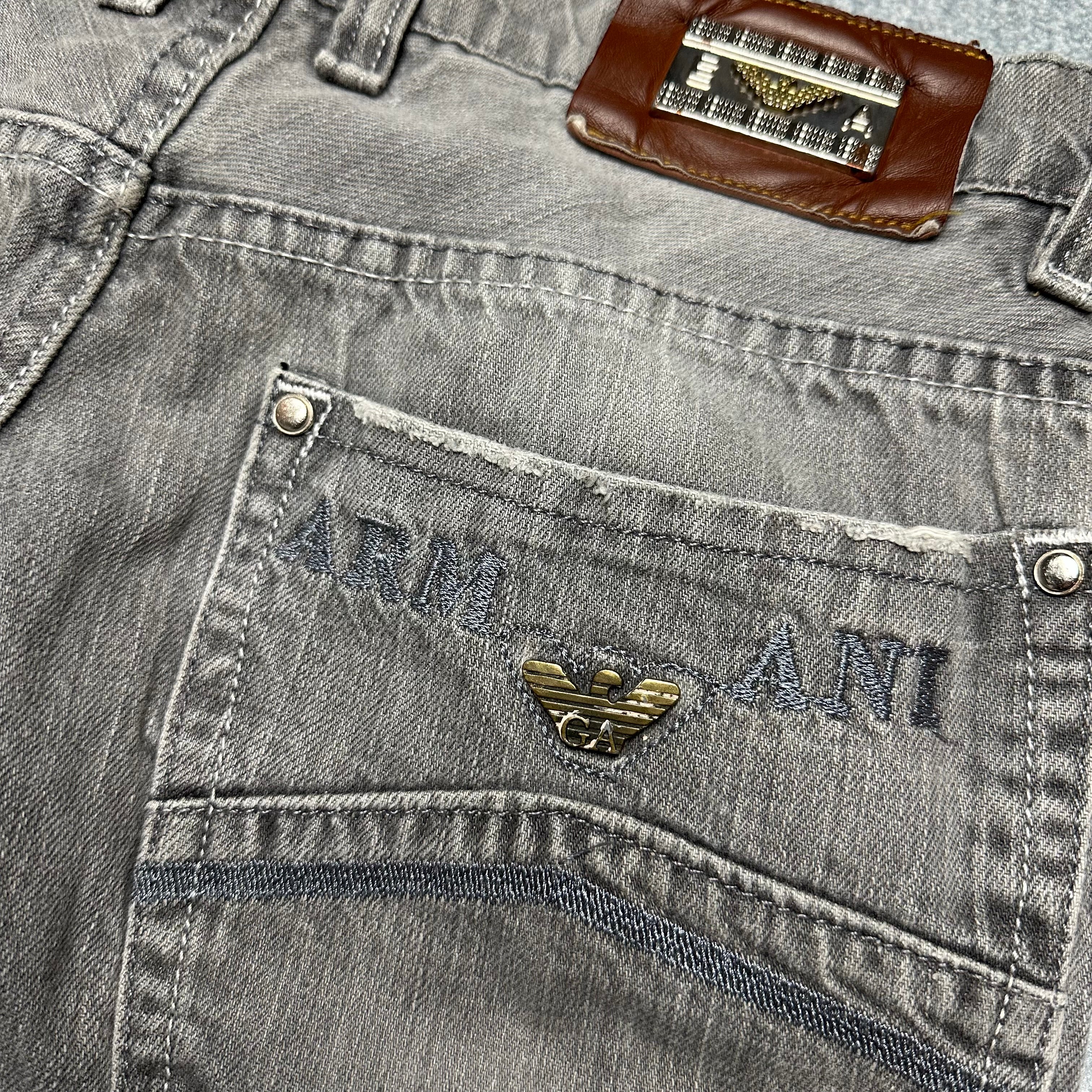 Vintage Armani Jeans mit Stitching (S / 31)