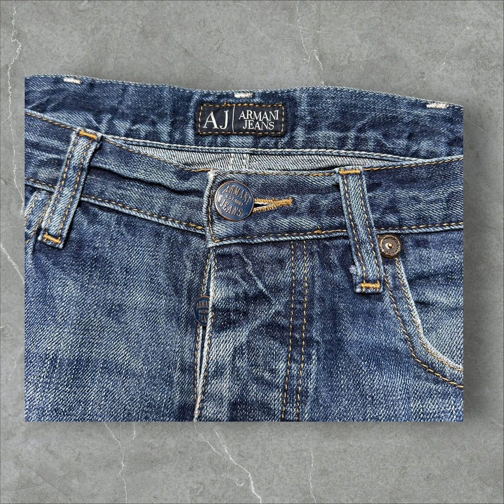 Vintage Baggy Armani Jeans (M / 33)