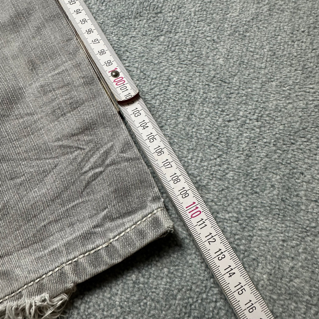 Vintage Rock Revival Jeans (M-L)