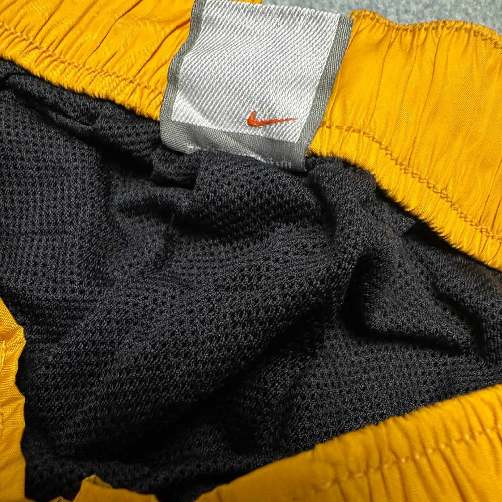 Vintage Nike Trackpants (XS)