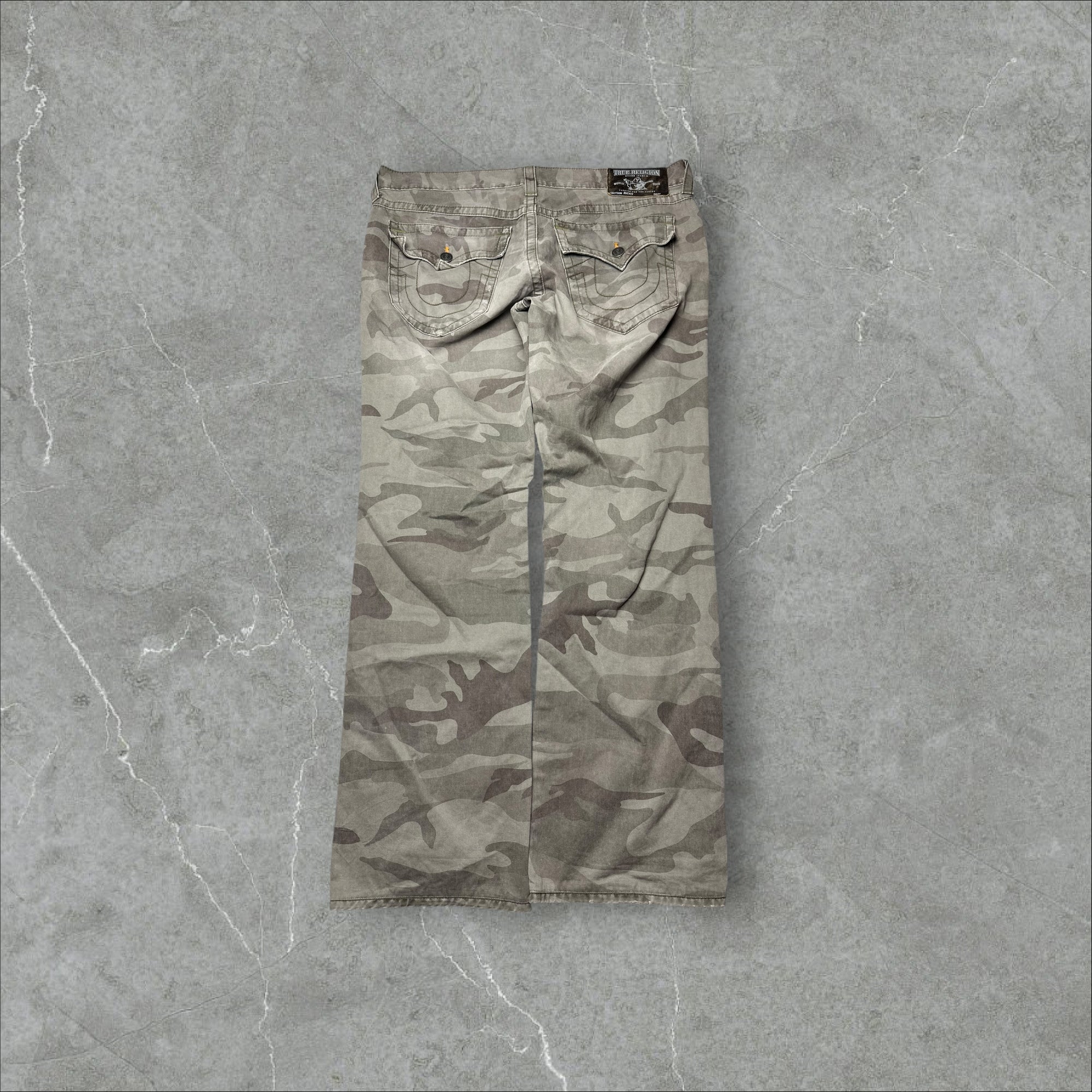Vintage True Religion Camo Jeans (XL-XXL)