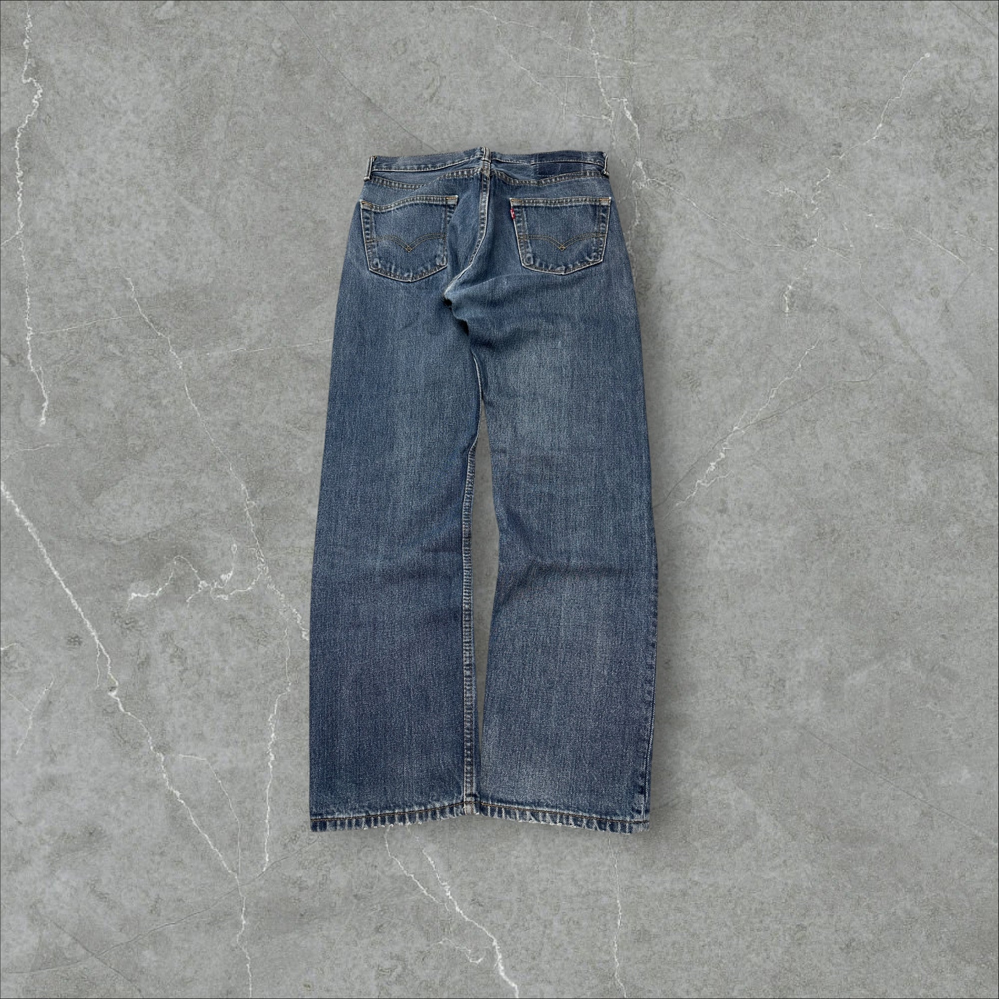 Vintage Levi’s 501 Jeans (S-M)