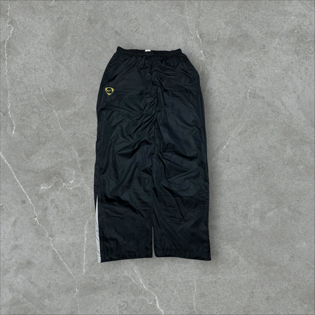 Vintage Nike Trackpants (L-XL)