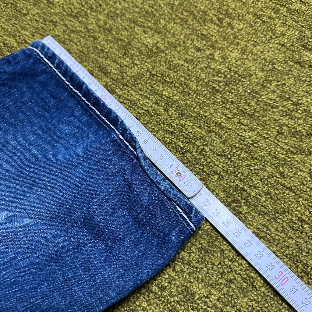 Vintage True Religion Jeans (XL)