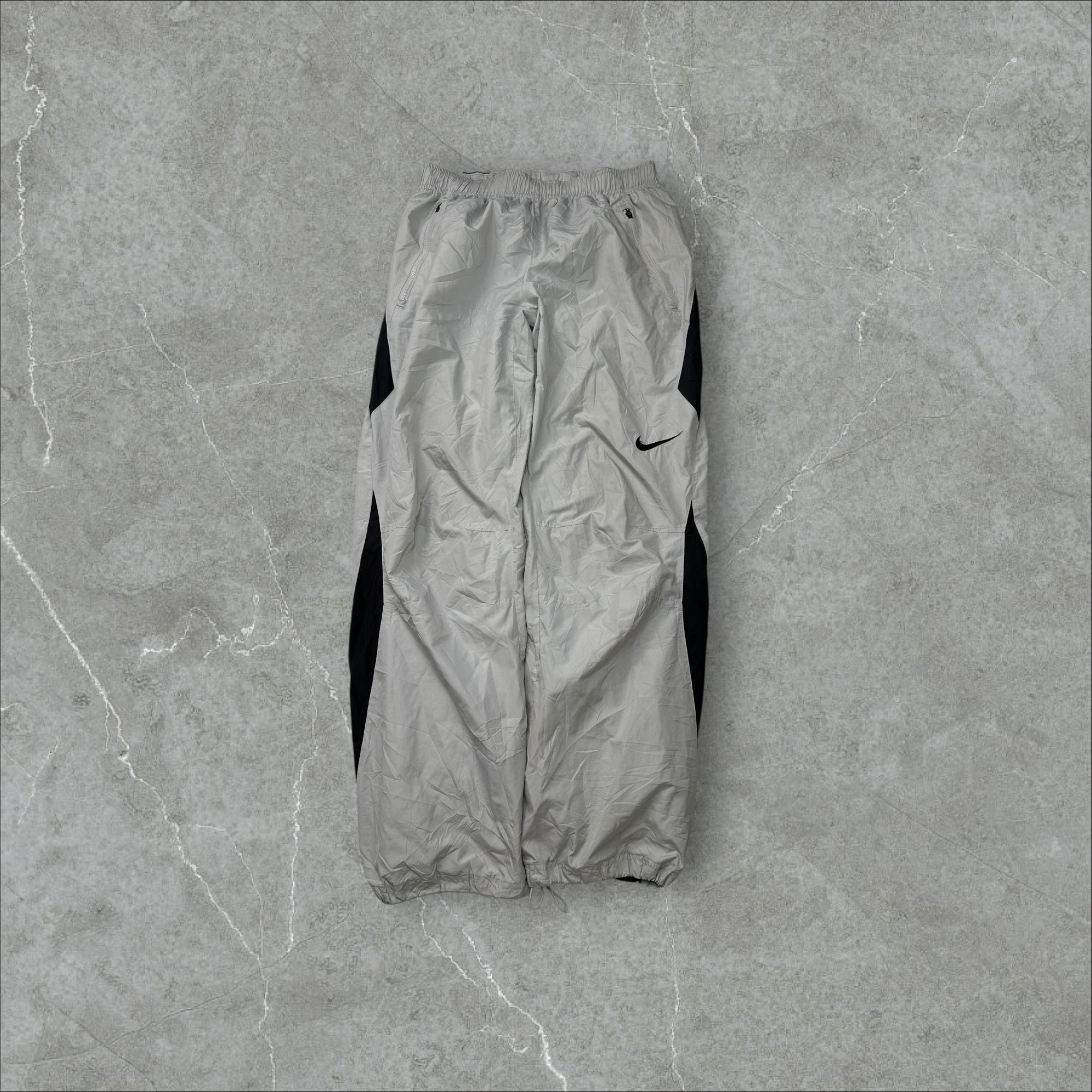 Vintage Nike Trackpants (M-L)