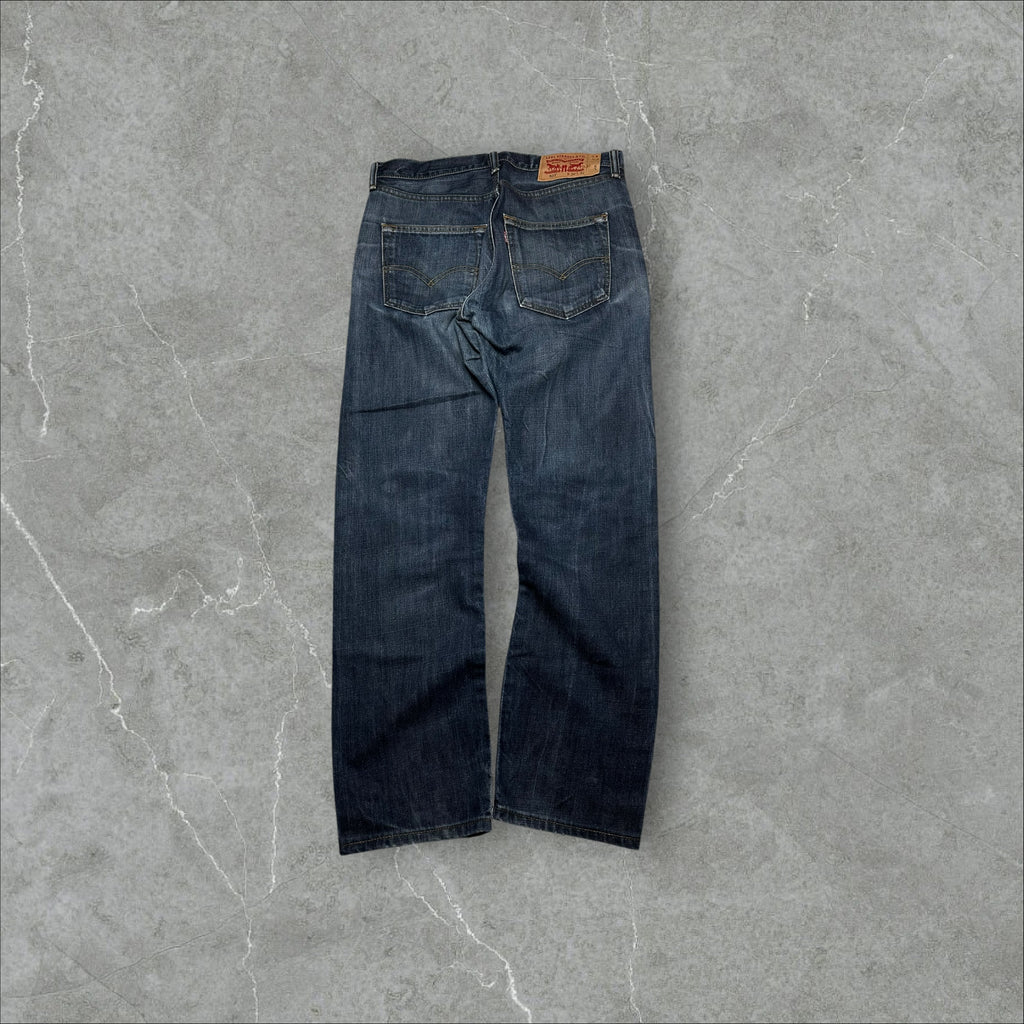 Vintage Levi’s 501 Jeans (S-M)