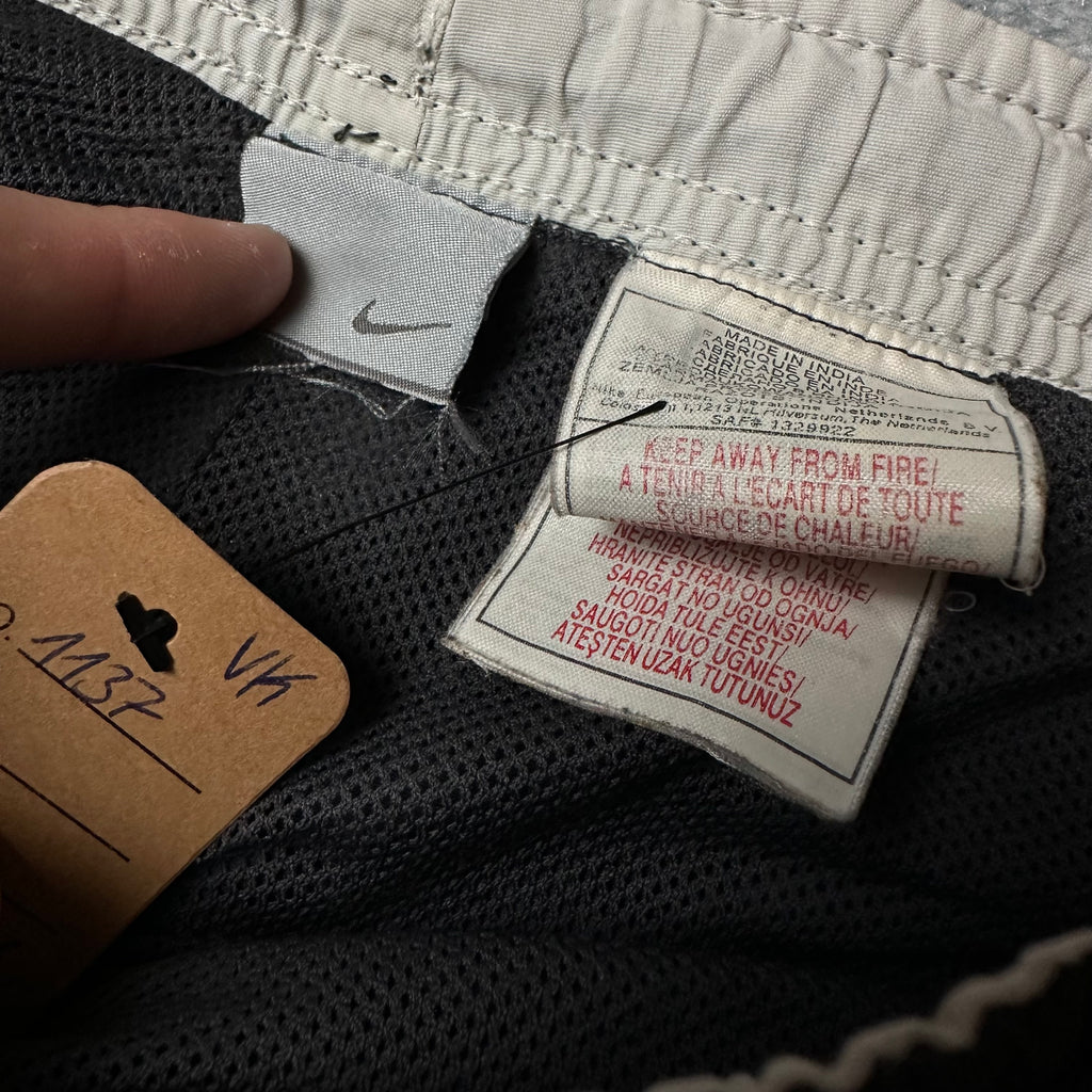 Vintage Nike Shox Trackpants (XS)
