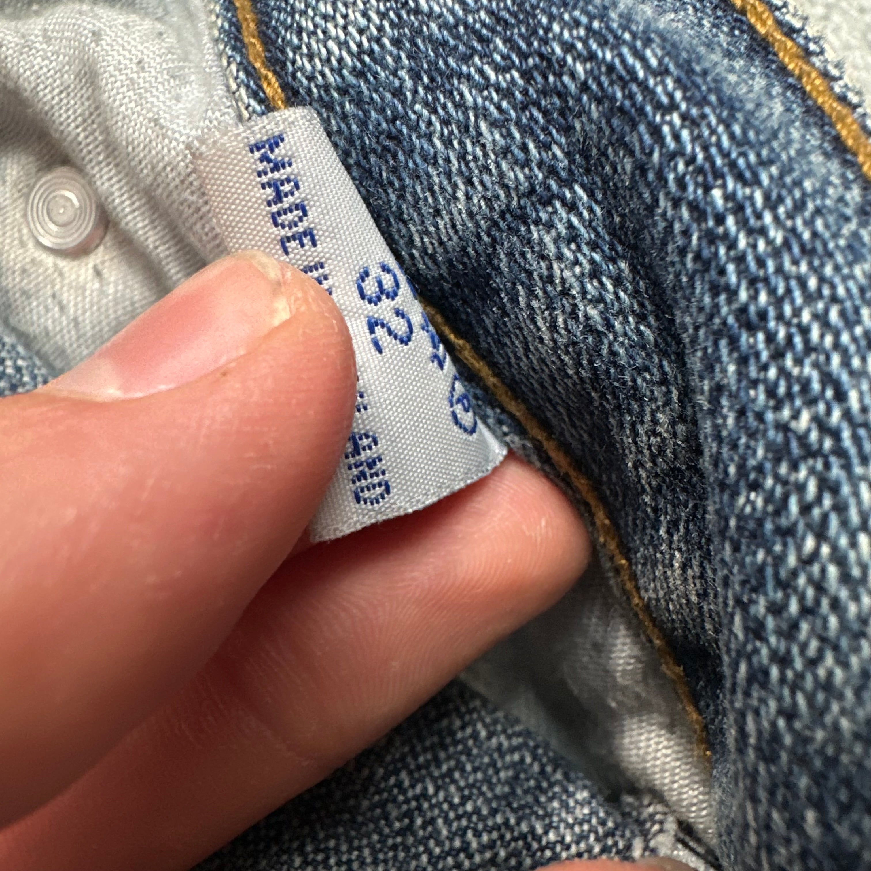 Vintage Diesel Jeans (M-L)