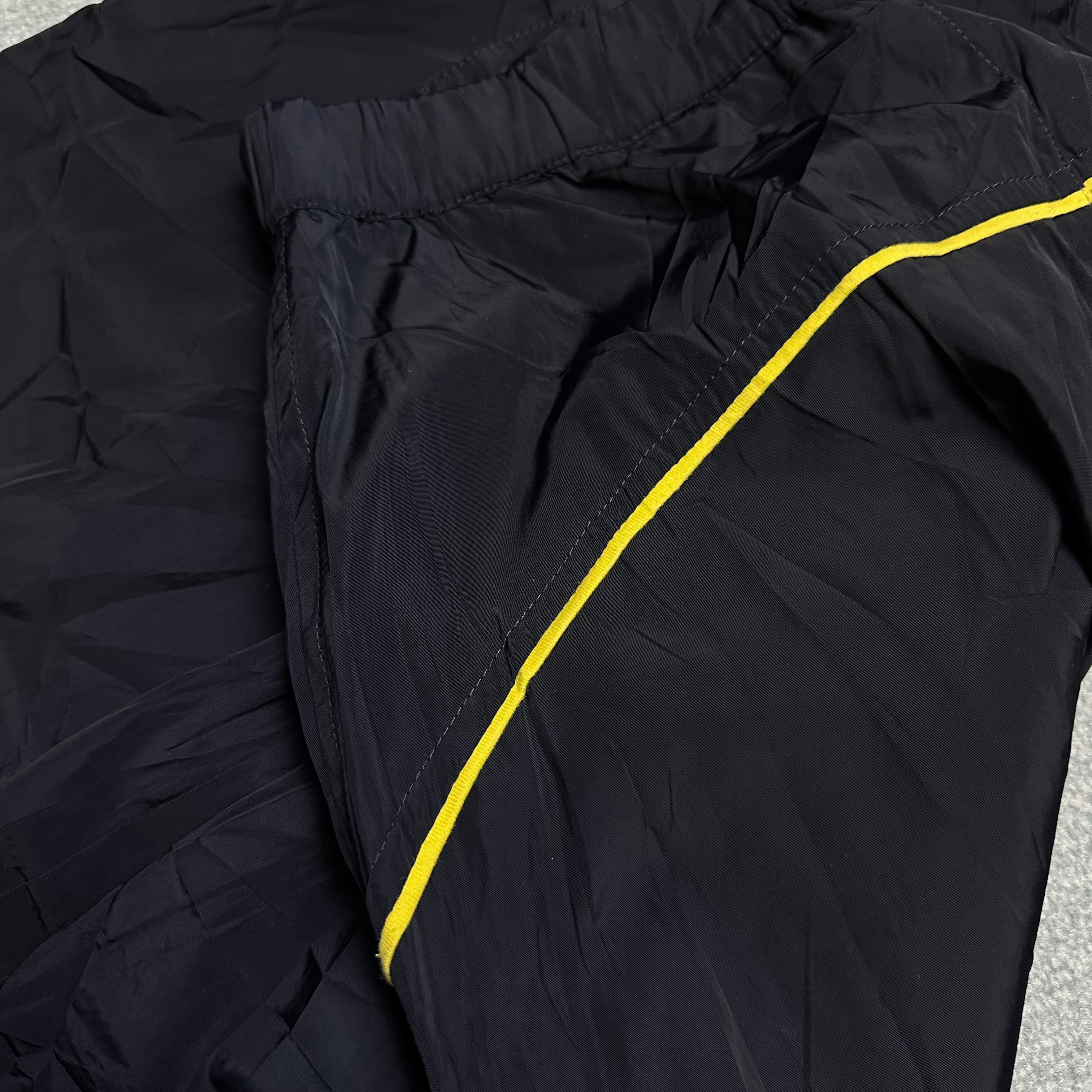 Vintage Nike Trackpants (XS-S)