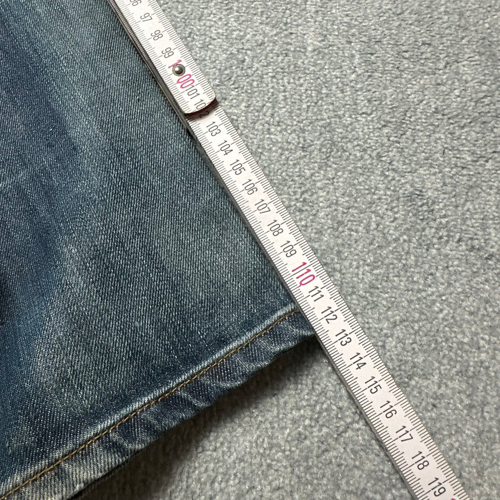 Vintage Levi’s 501 Jeans (M-L)