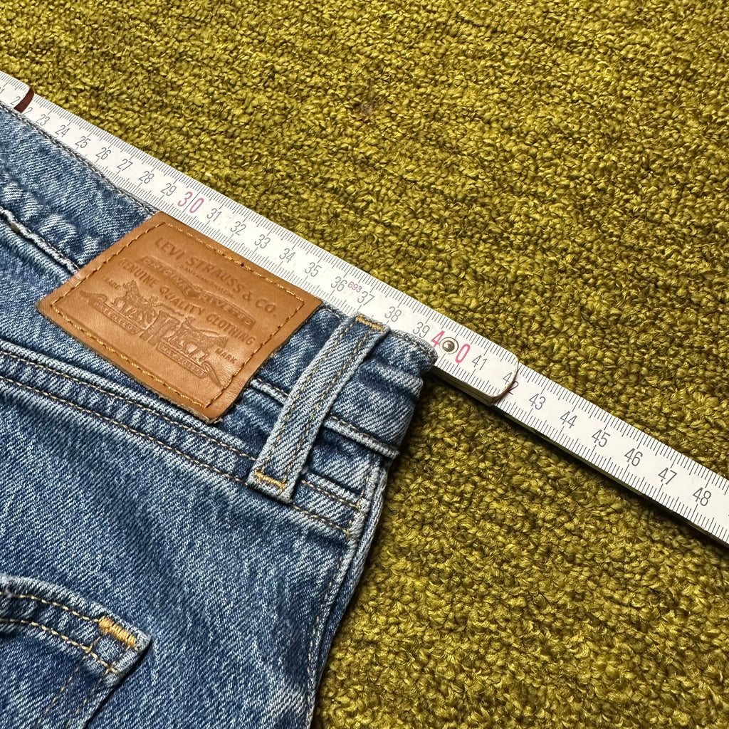 Vintage Levi’s flared Jeans (M-L)