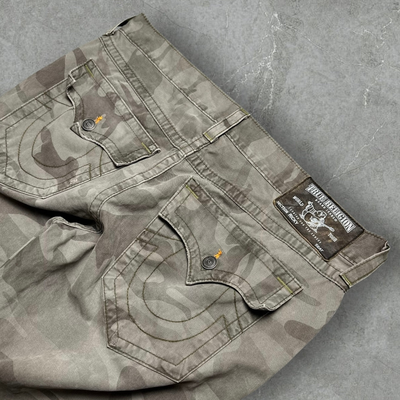 Vintage True Religion Camo Jeans (XL-XXL)
