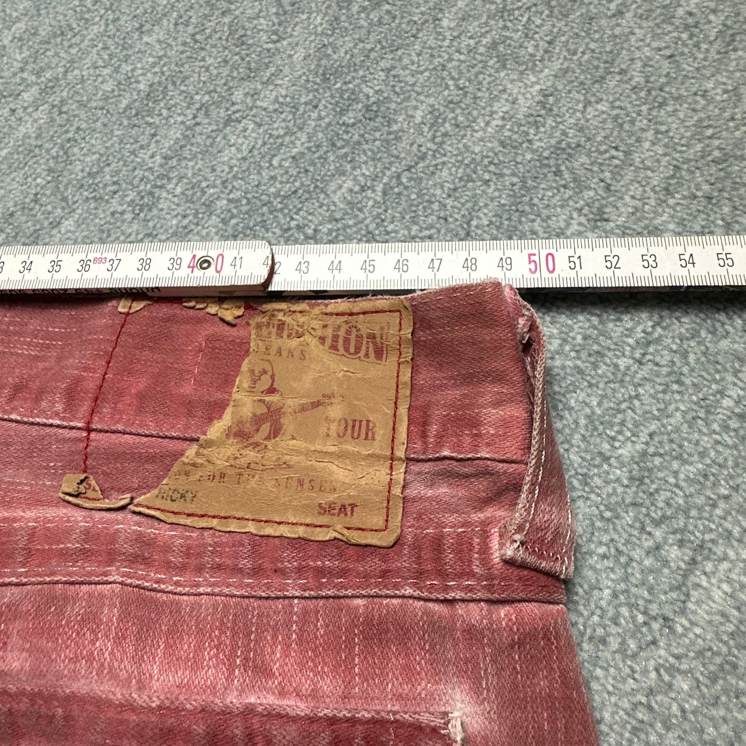 Vintage True Religion Jeans (XL)