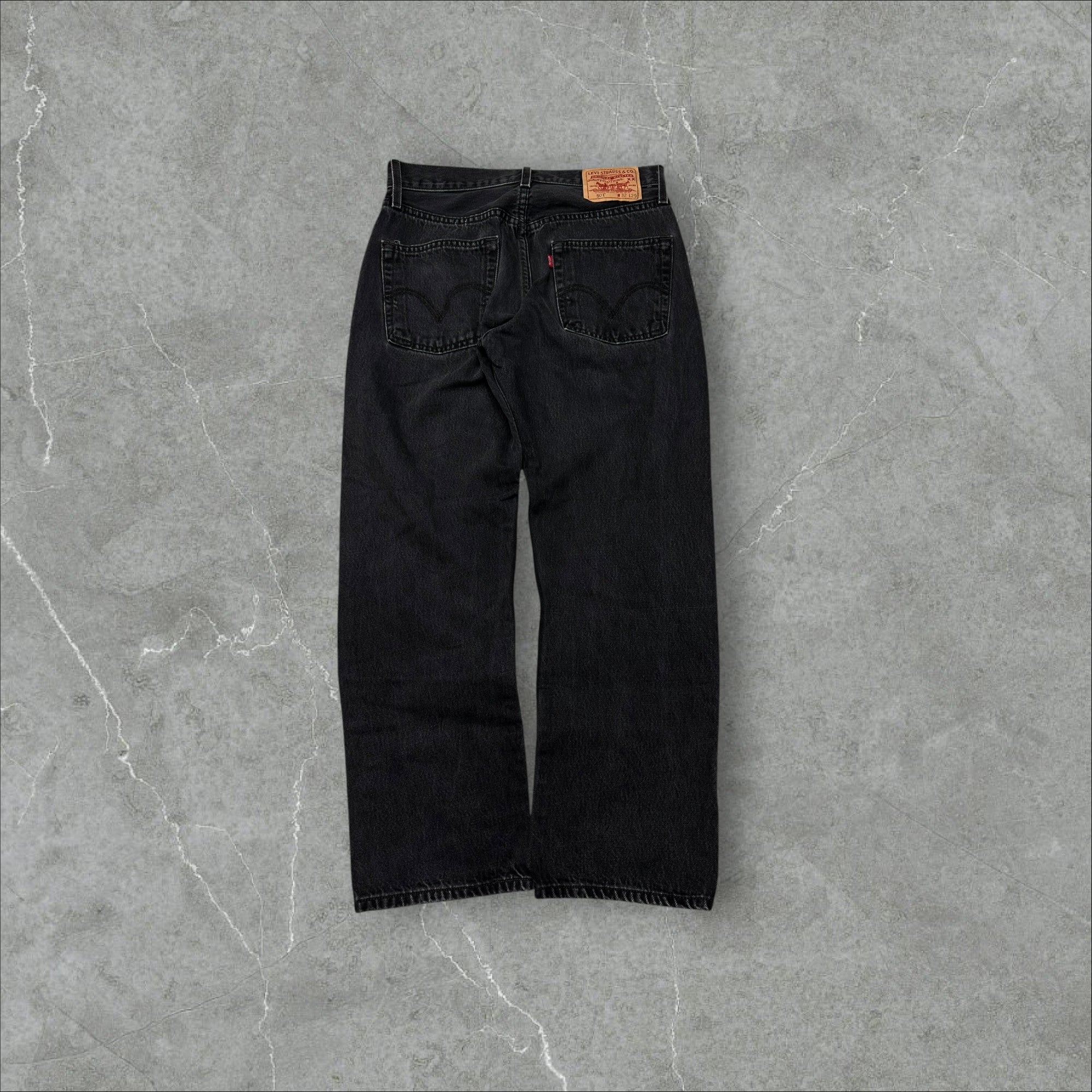 Vintage Levi’s 501 Jeans (S)