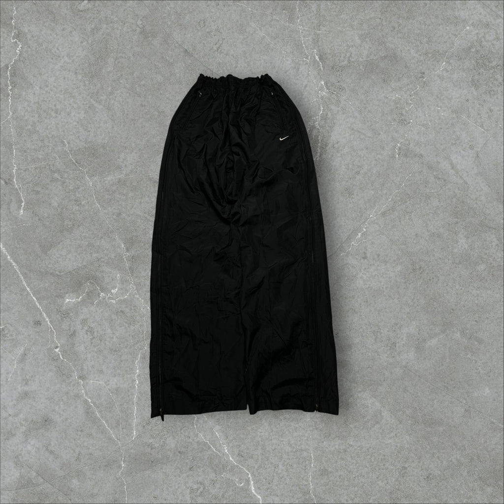 Vintage Nike Trackpants (L-XL)