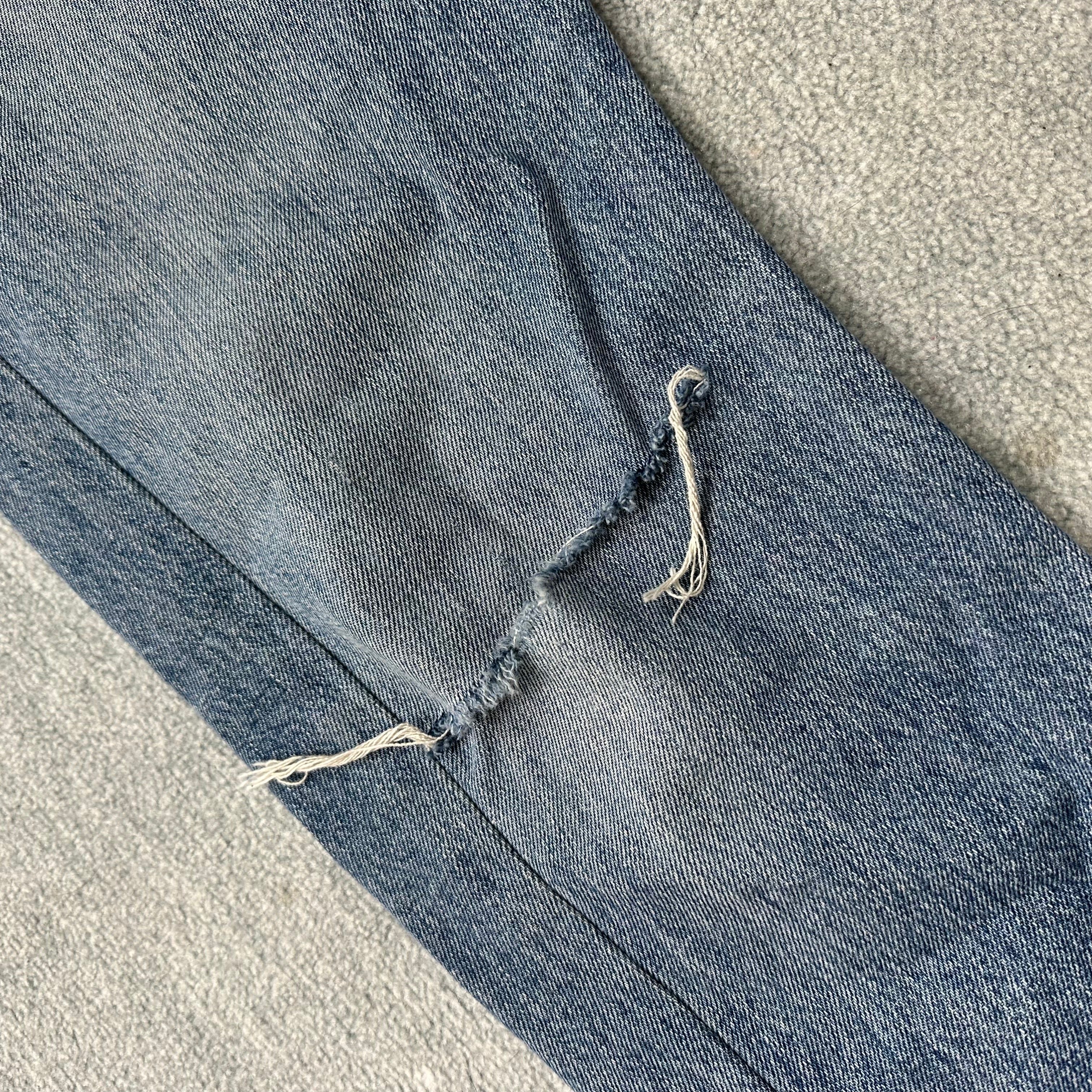 Vintage Levi’s 501 Jeans (S-M)