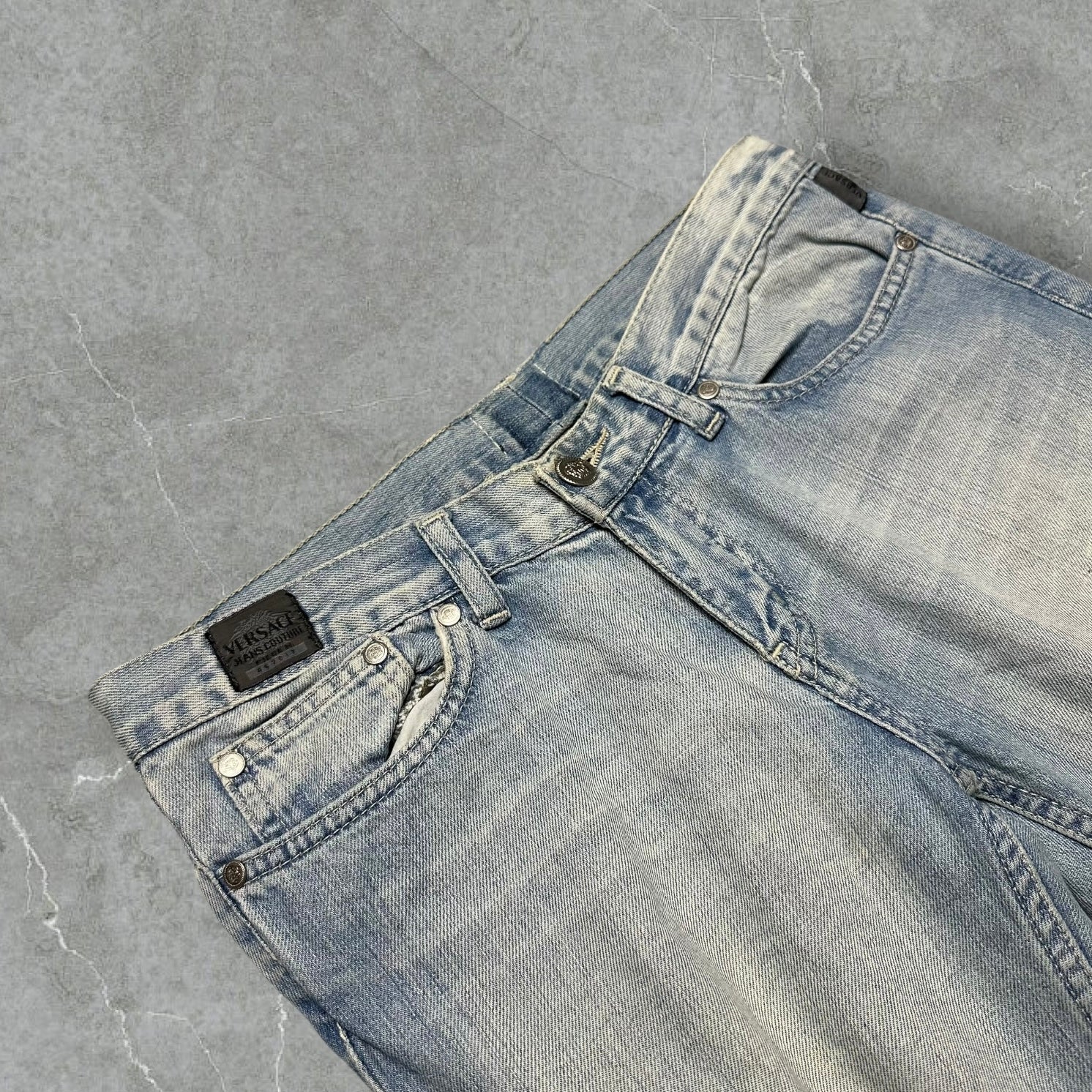 Crazy vintage Versace Jeans Couture (M)