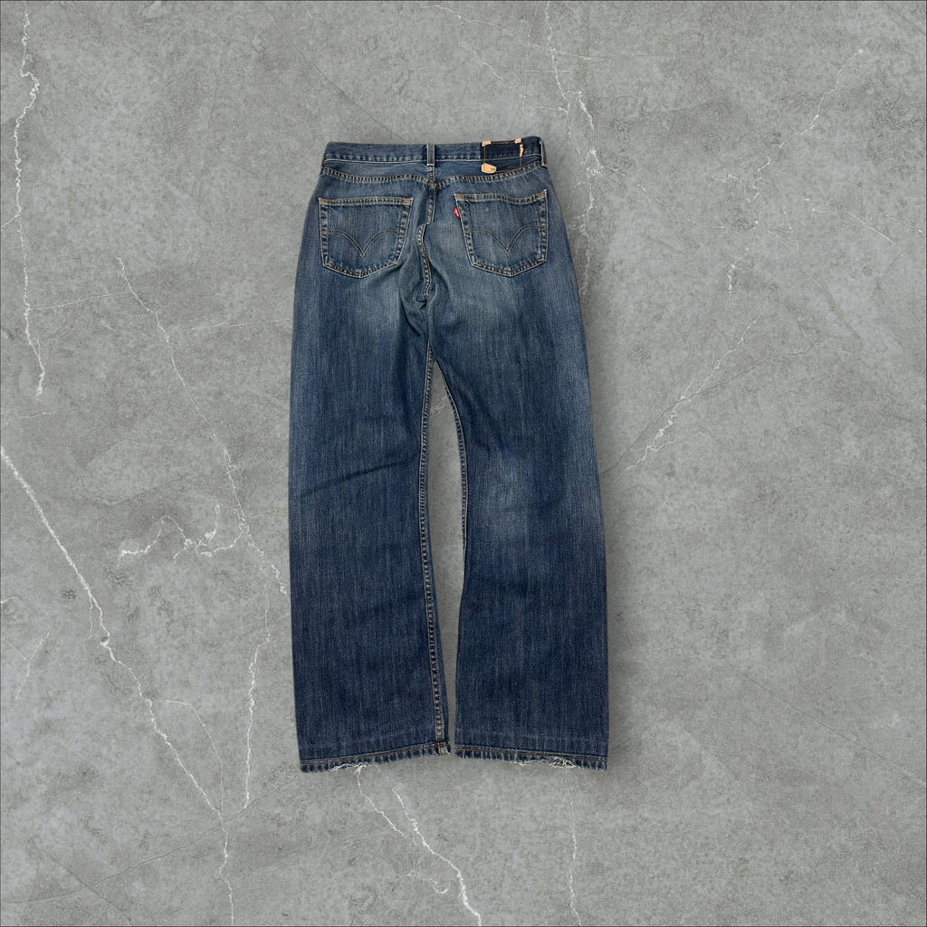 Vintage Levi’s 501 Jeans (M)