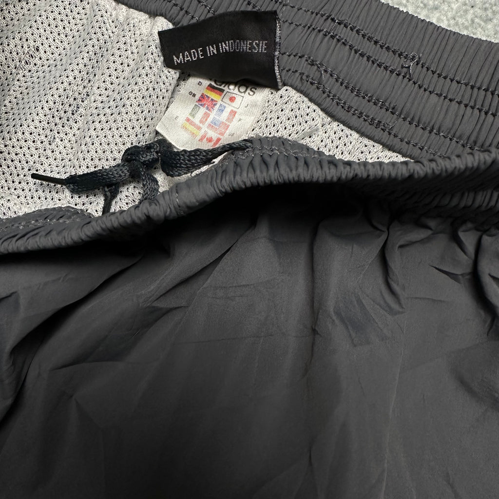 Vintage Adidas Trackpants (L)