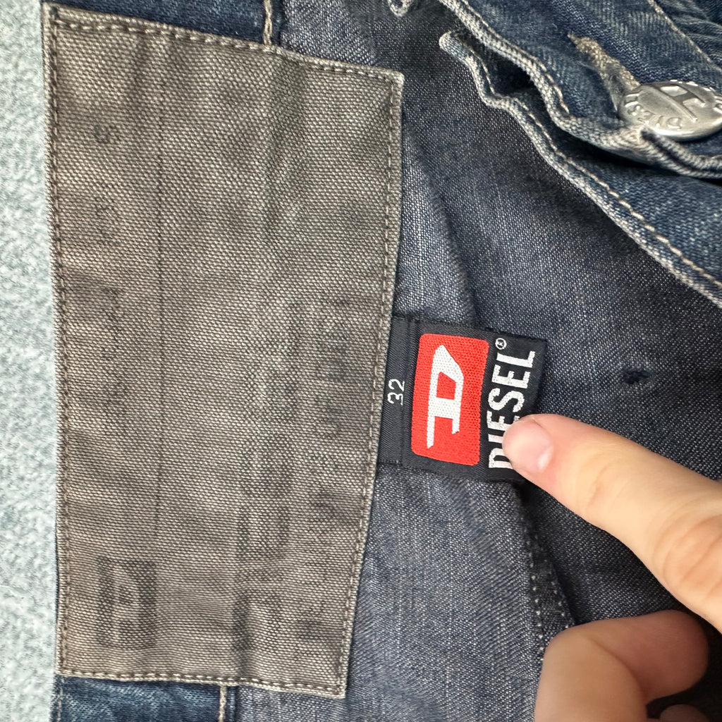 Vintage Diesel Jeans (L-XL)