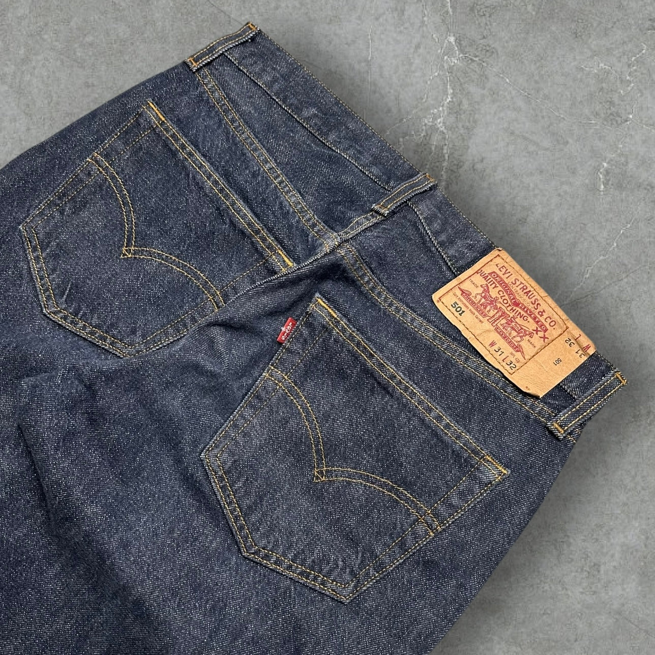 Vintage Levi’s 501 Jeans (S)