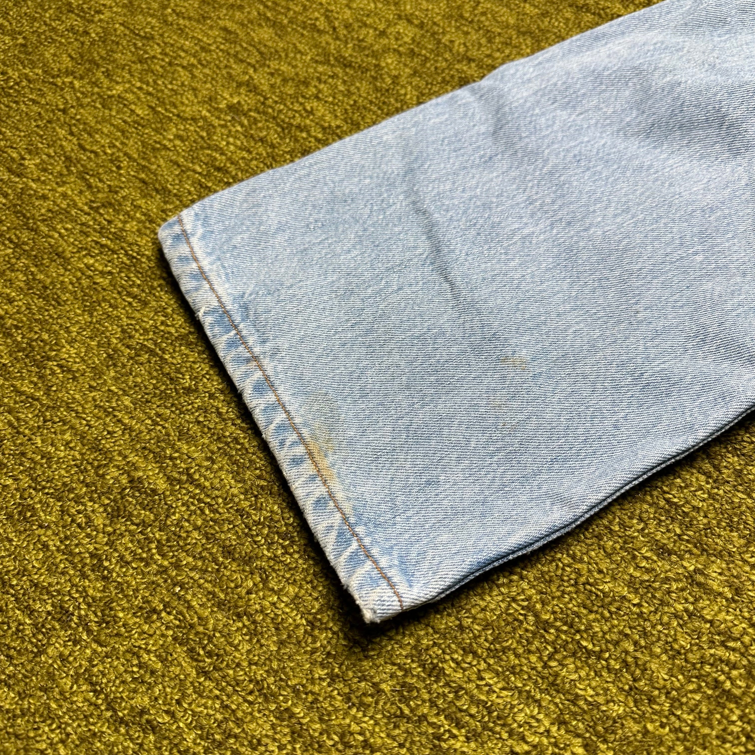 Vintage Levi’s 501 Jeans (L)