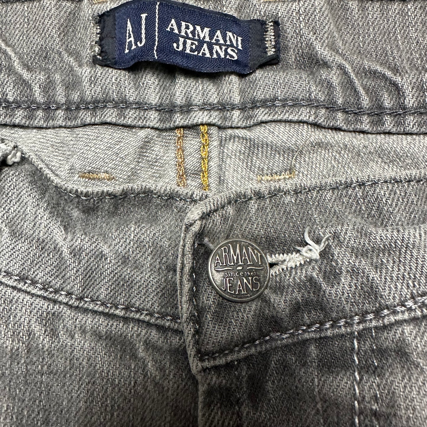 Vintage Armani Jeans mit Stitching (S / 31)