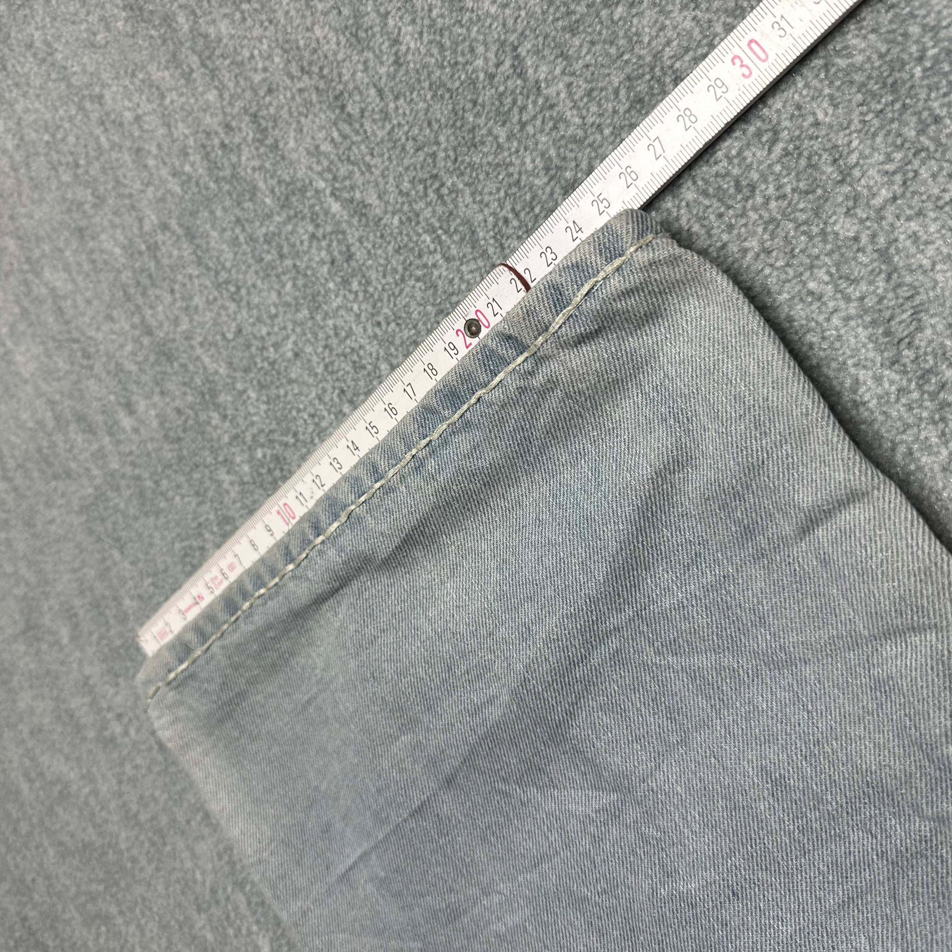 Vintage True Religion Jeans (XL)