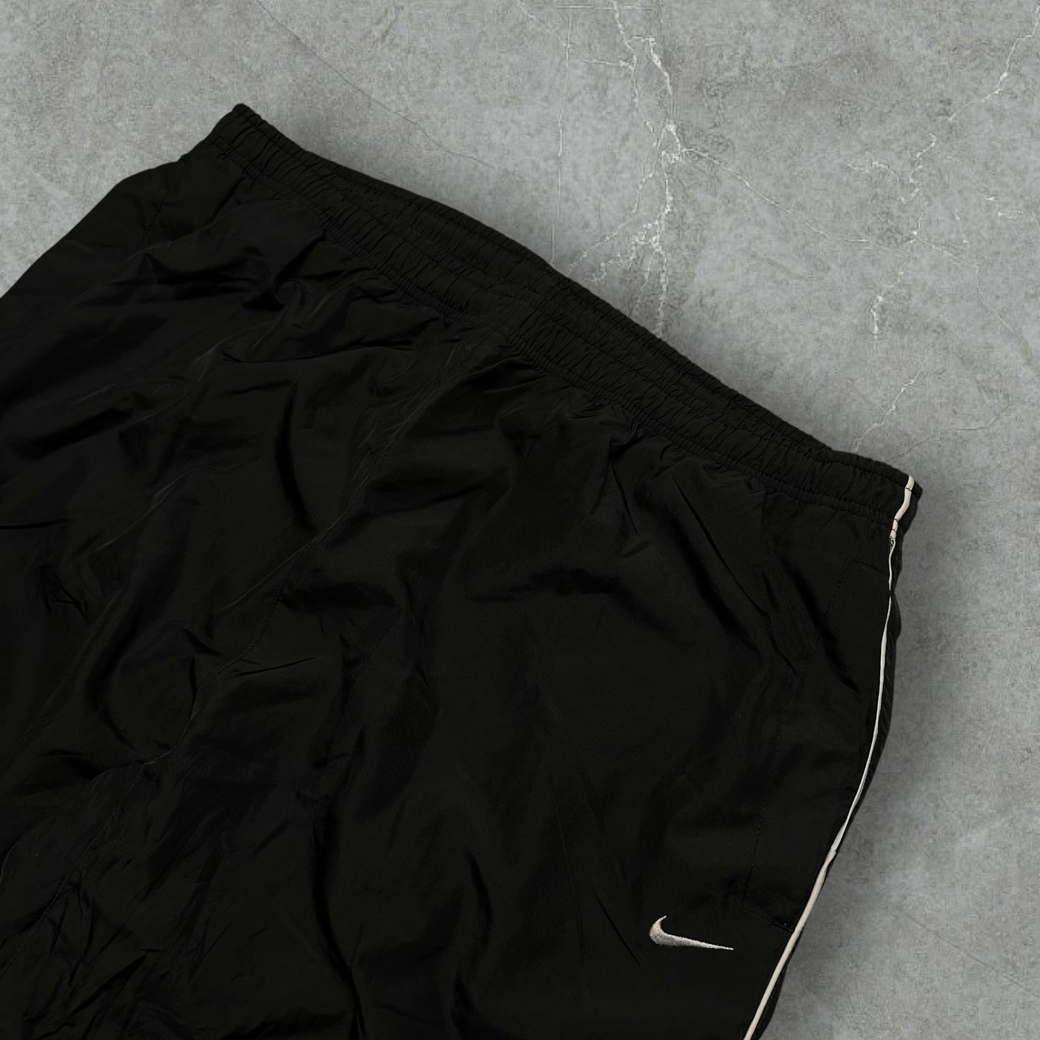 Vintage Nike Trackpants (XL)