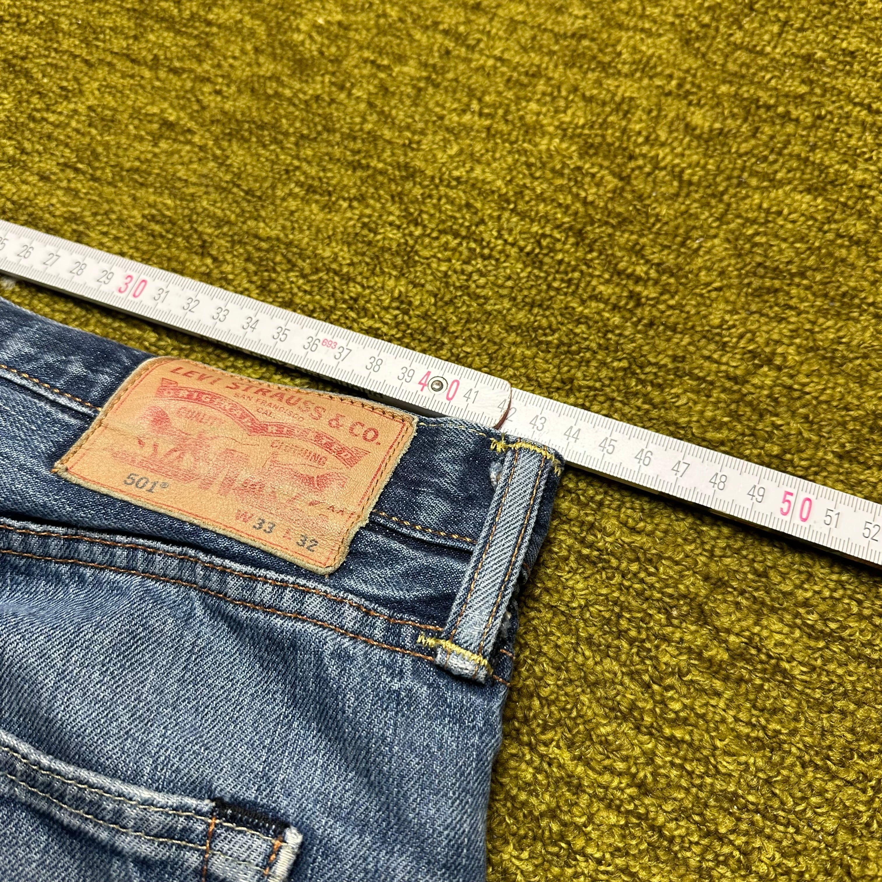 Vintage Levi’s 501 Jeans (M)