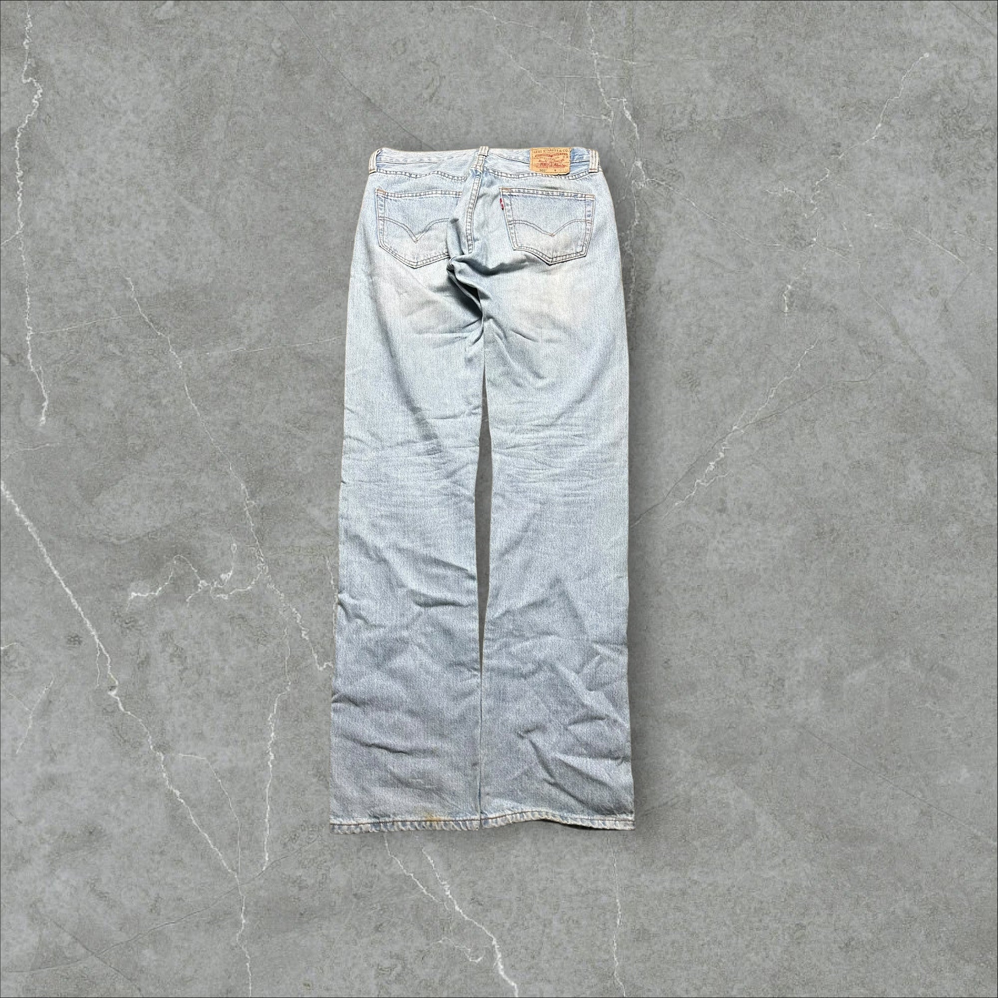 Vintage Levi’s 501 Jeans (L)