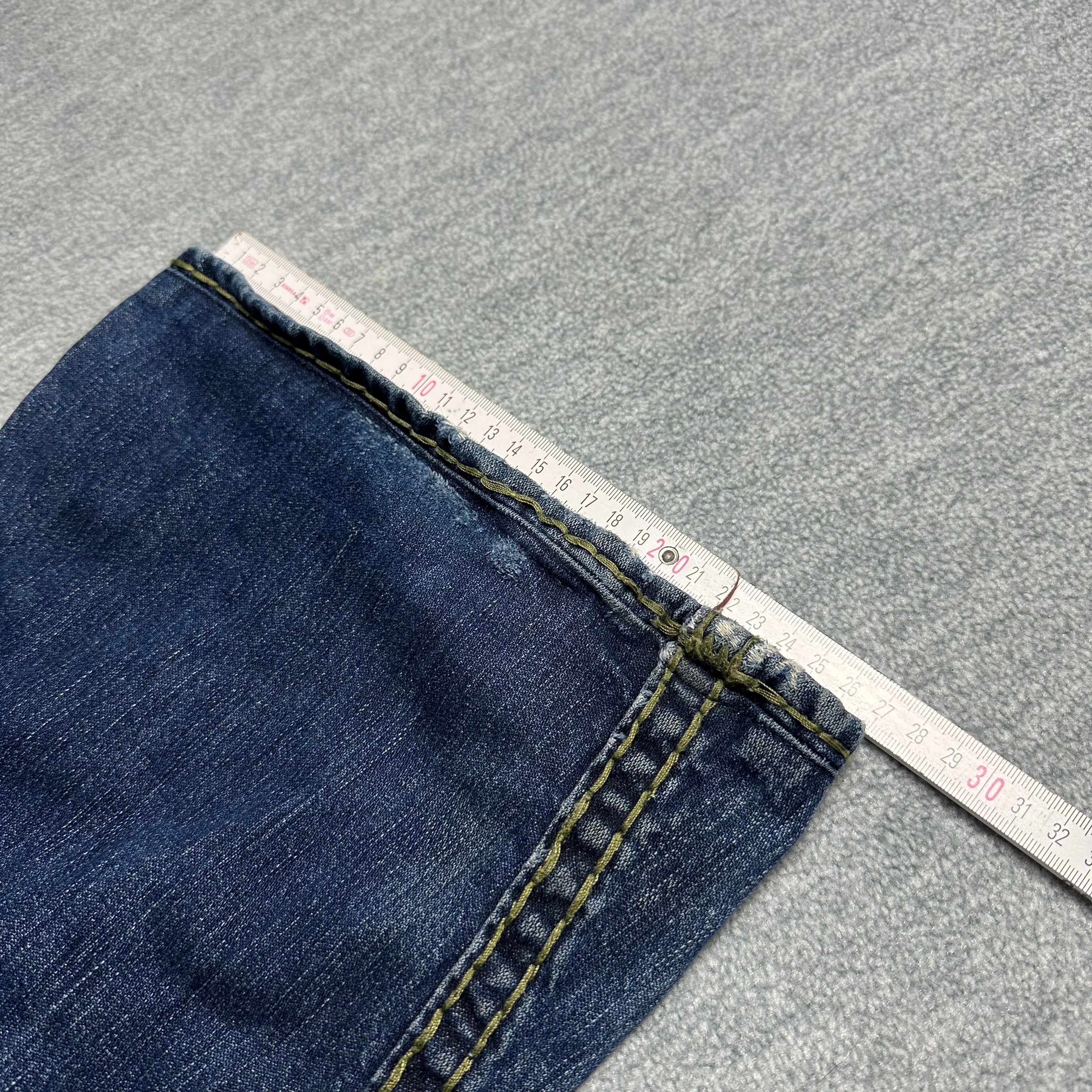 Vintage True Religion Jeans (XL)