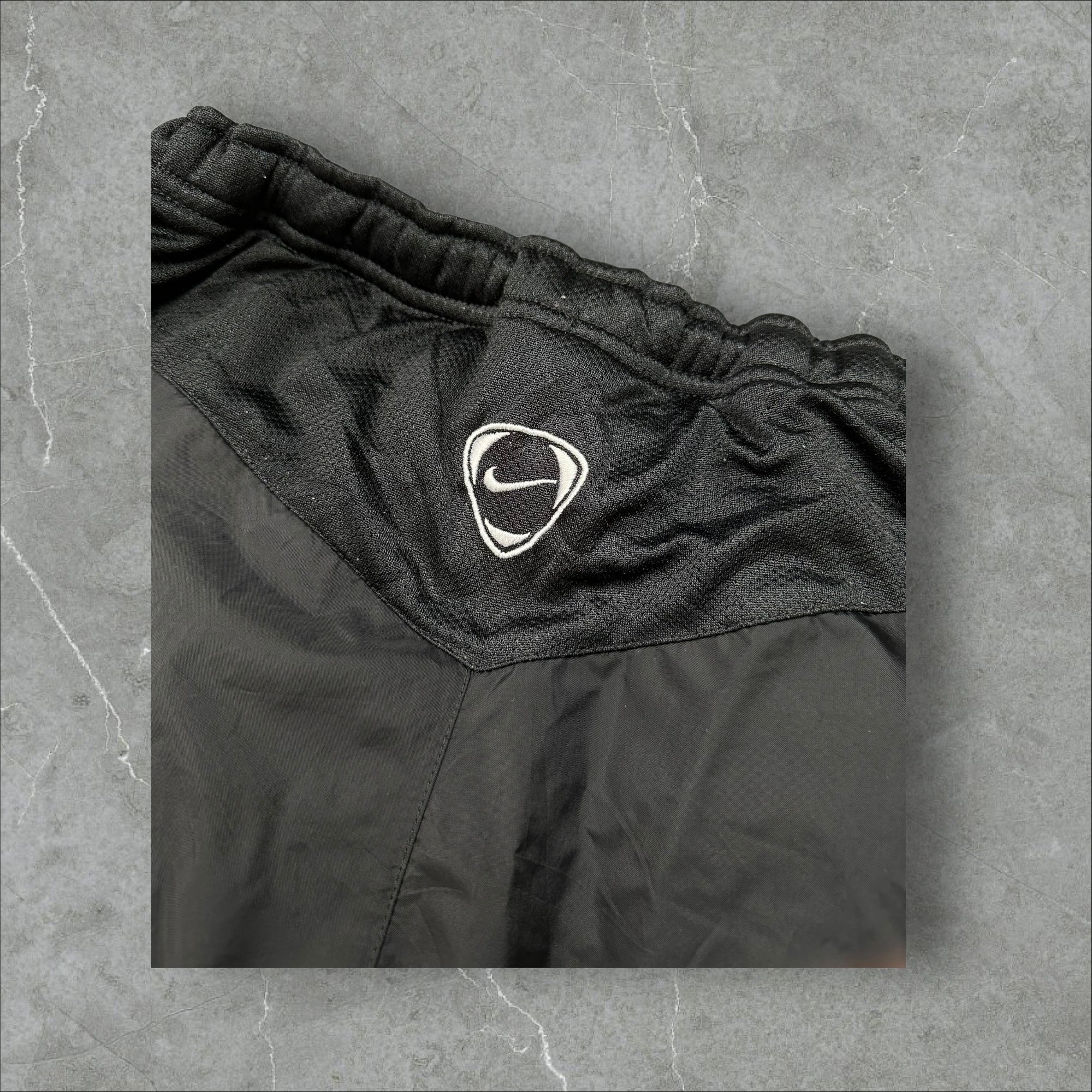 Vintage Nike Trackpants (M)