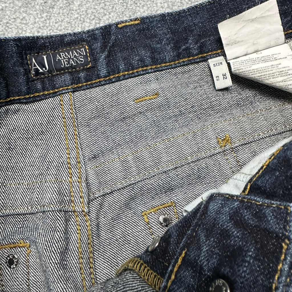 Vintage Armani Jeans (M)