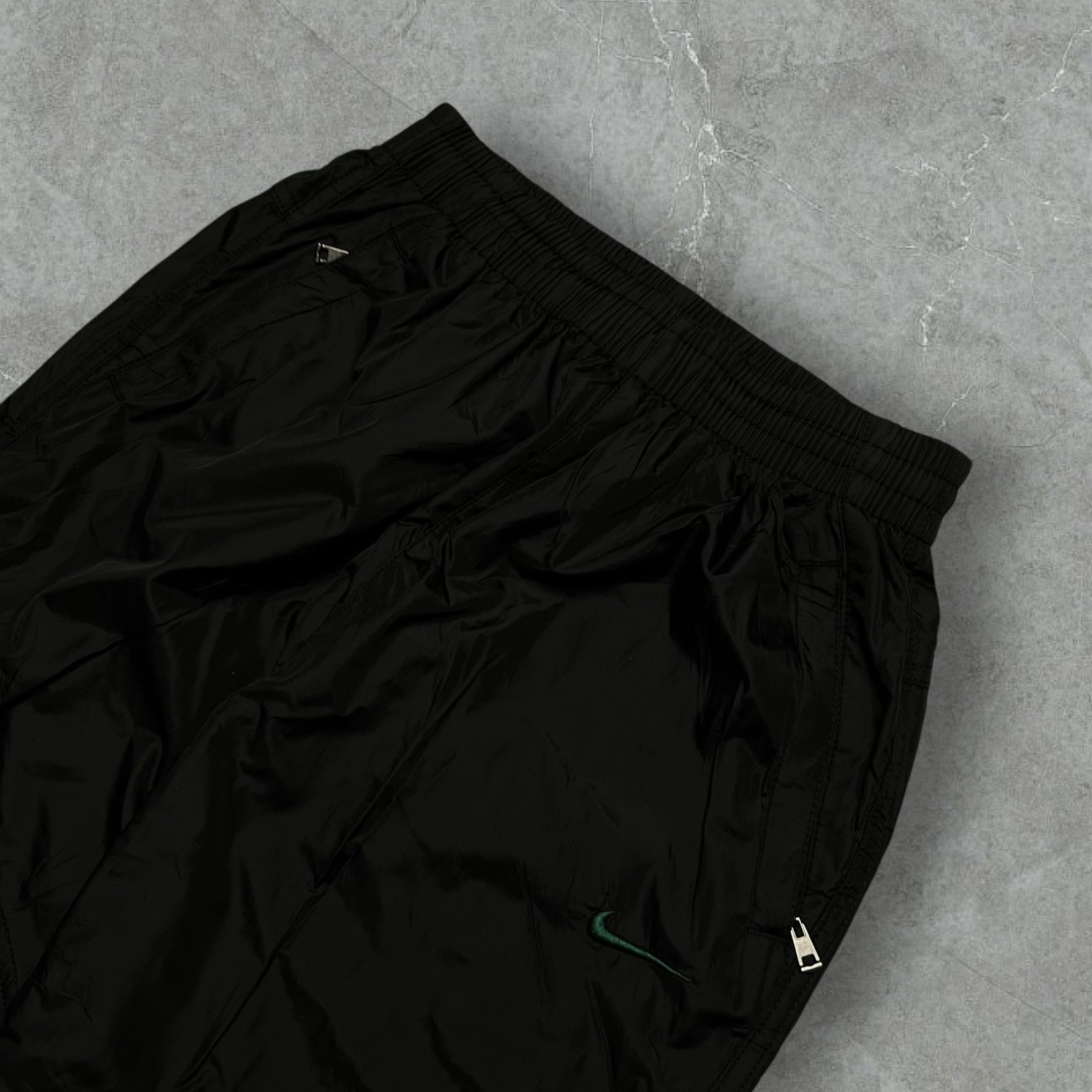 Vintage Nike Trackpants (XS)