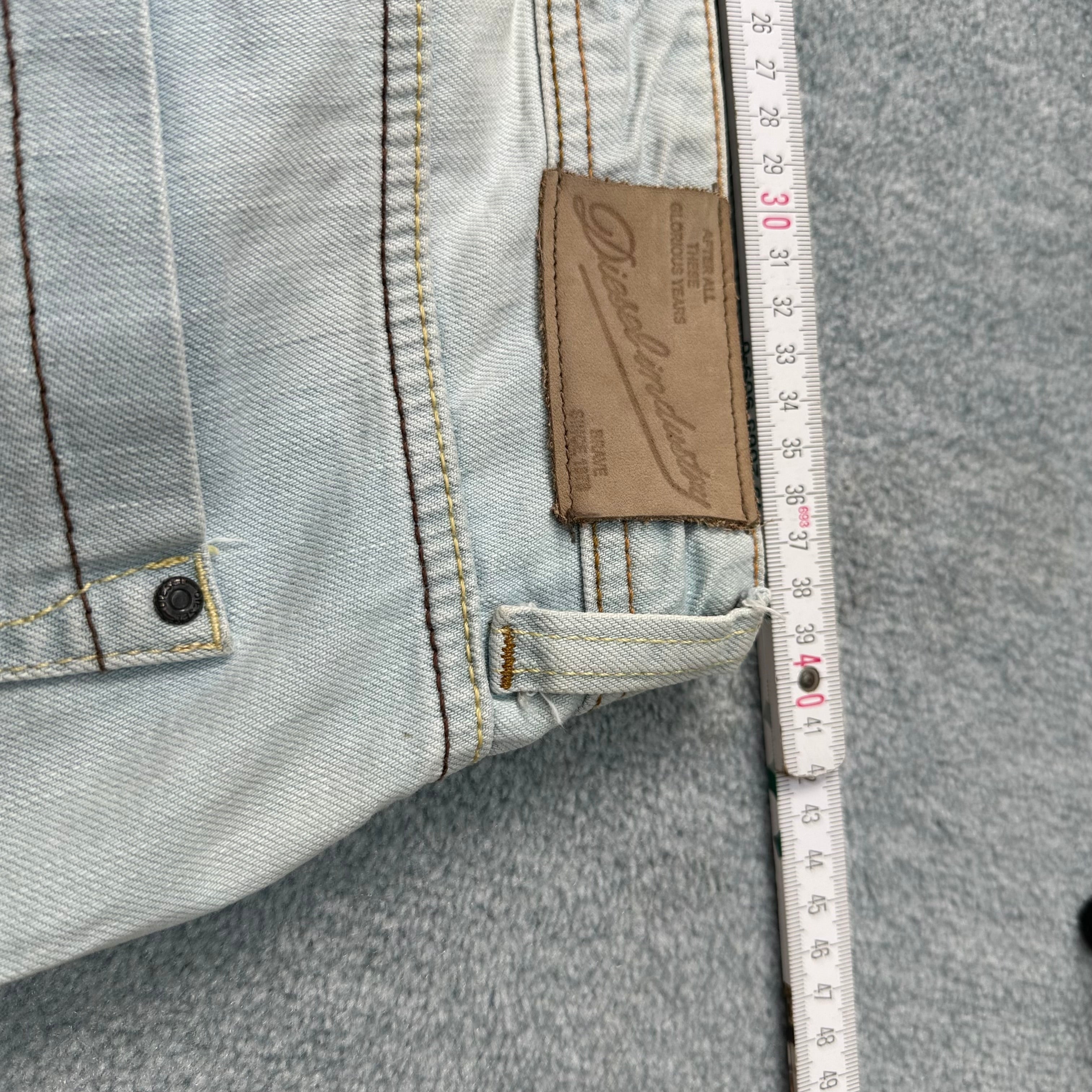 Vintage Diesel Jeans (S-M)