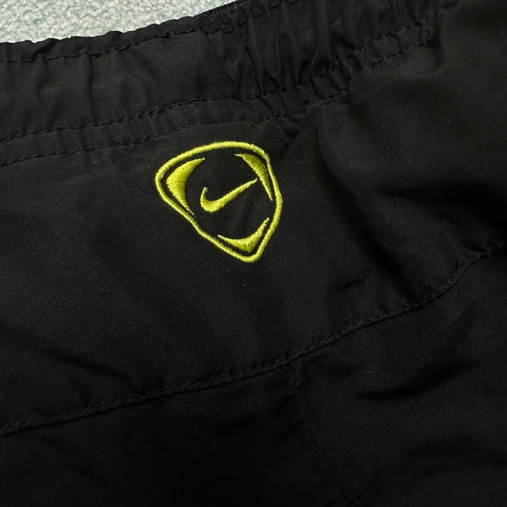 Vintage Nike Celtic FC Tracksuit (L)