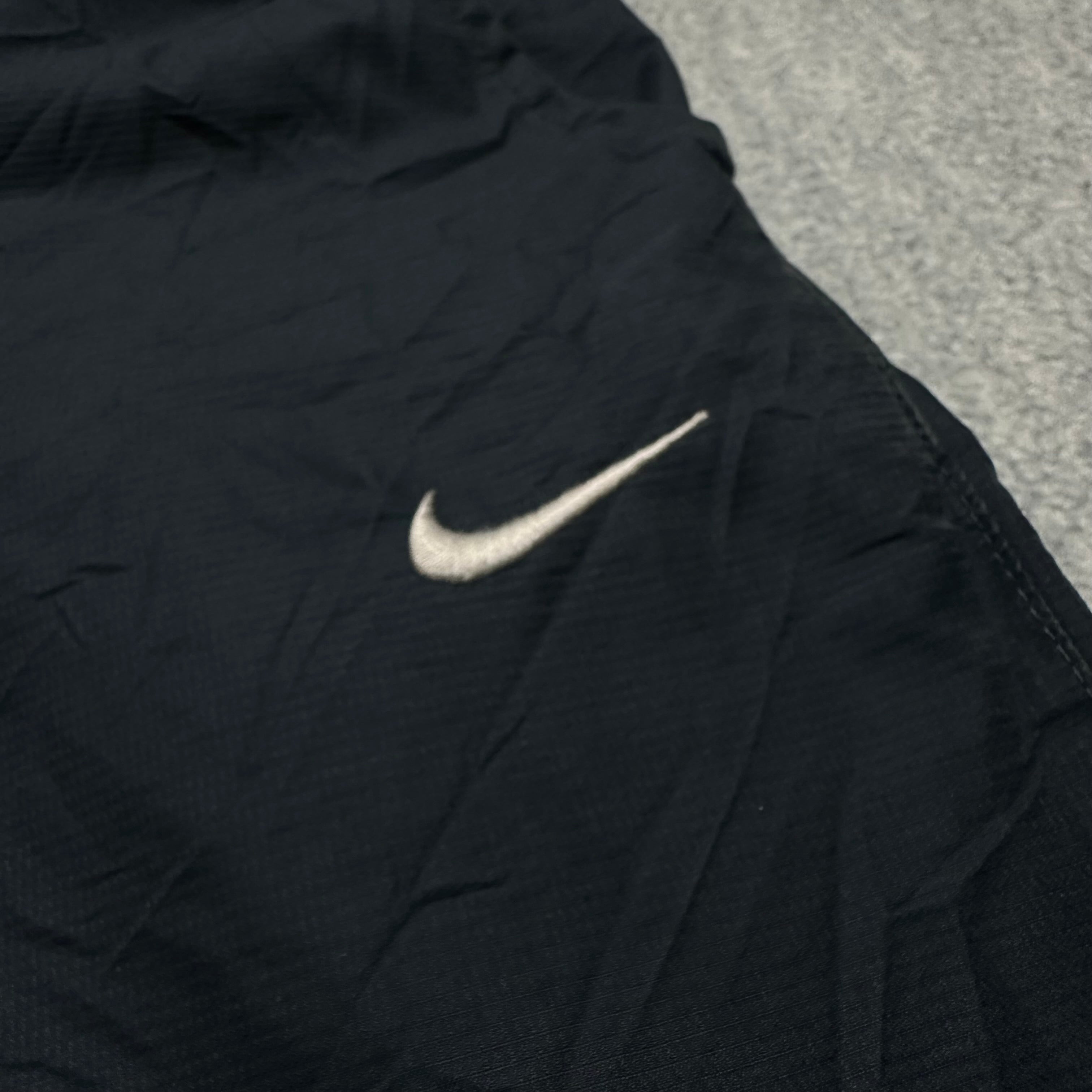 Vintage Nike Trackpants (M-L)
