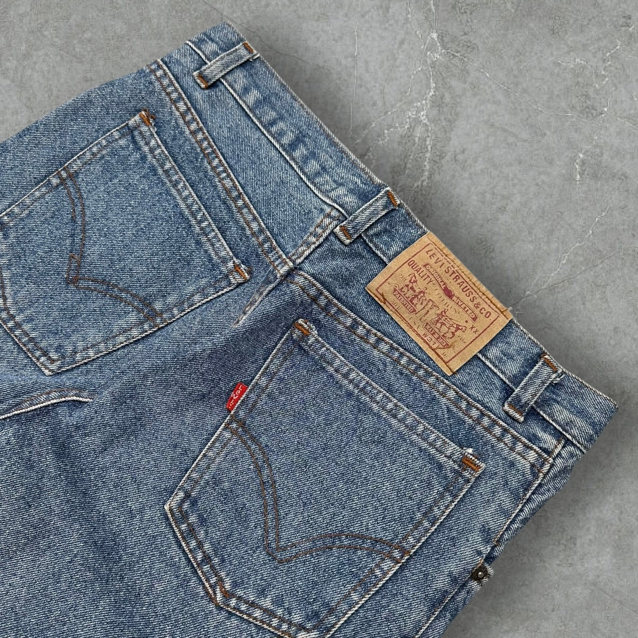 Vintage Levi’s 501 Jeans (S)