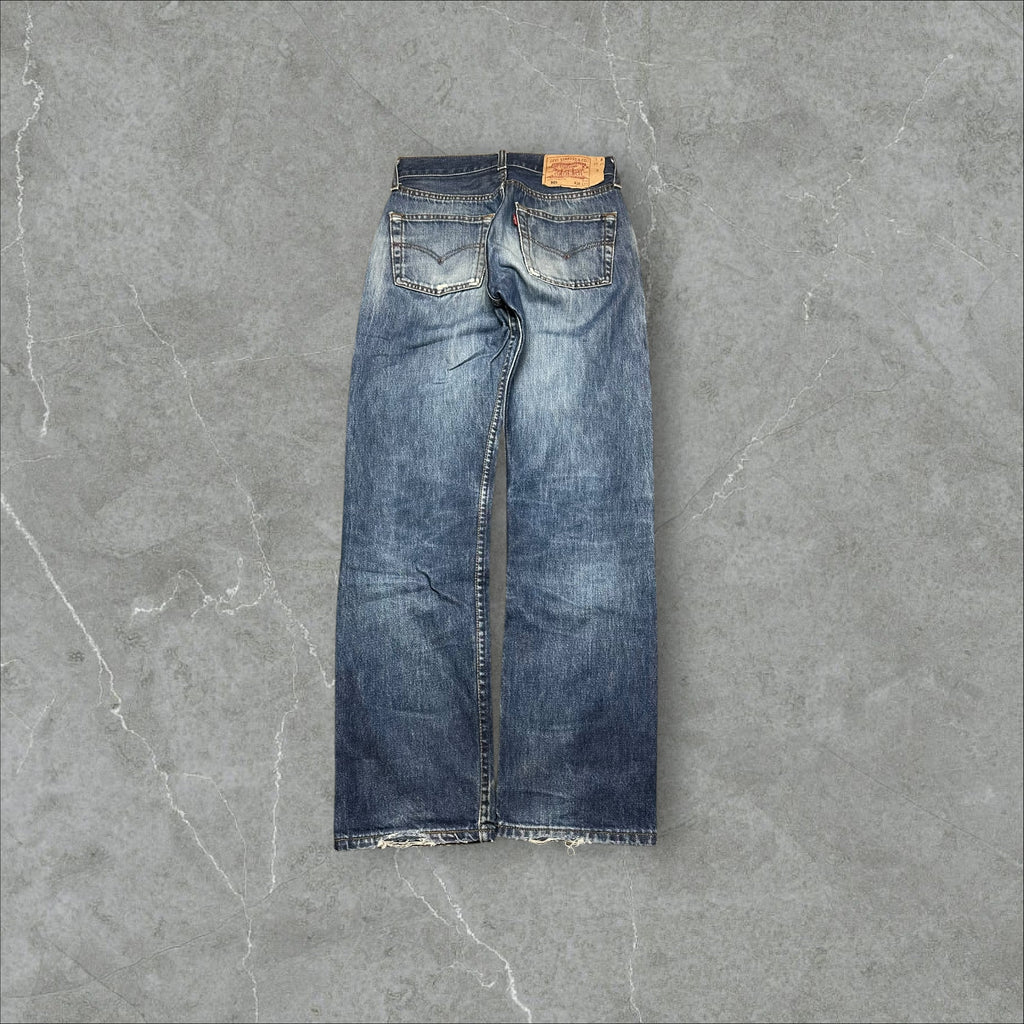 Vintage Levi’s 501 Jeans (XS)