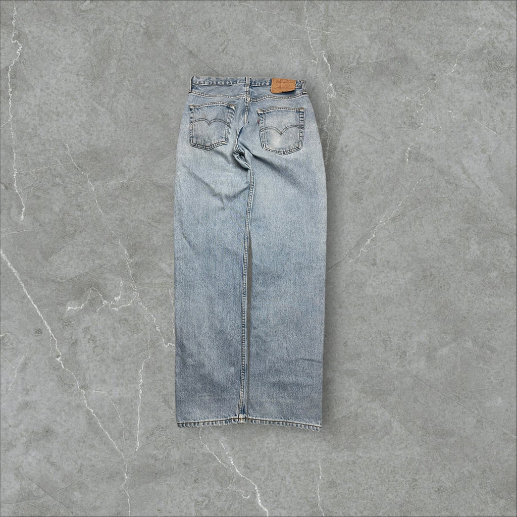 Vintage Levi’s Jeans (S-M)