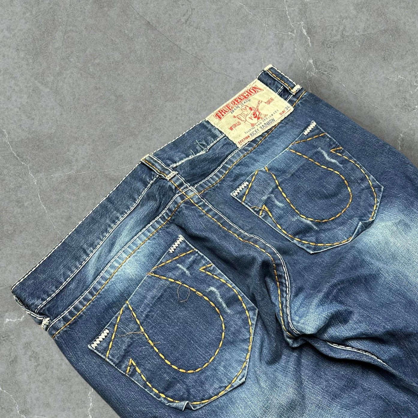 Vintage True Religion Jeans (XL)