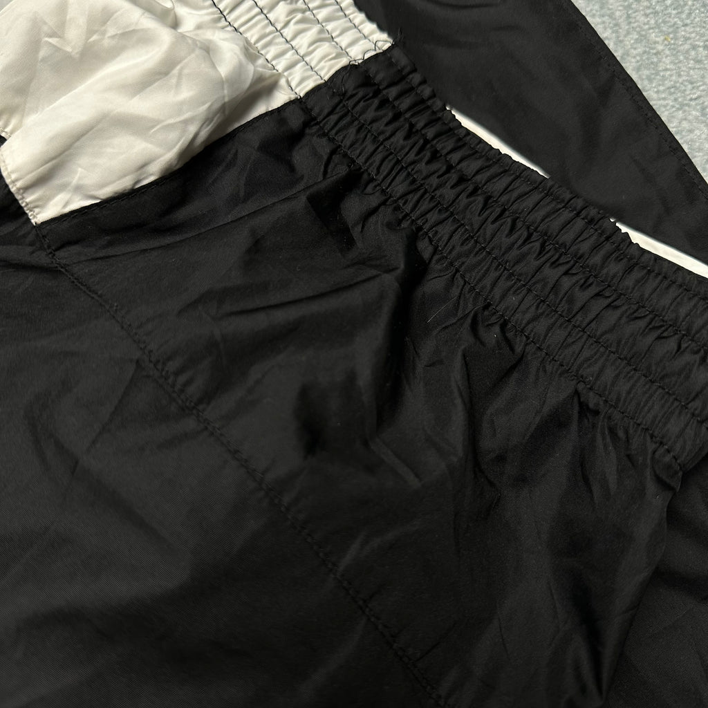 Vintage Nike Trackpants (S-M)